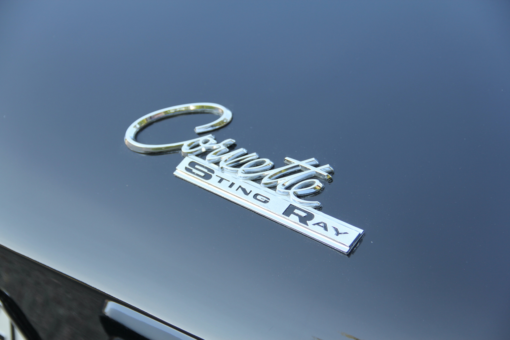 Exteriörbild på 1964 Corvette C2 Stingray Cabriolet (36)