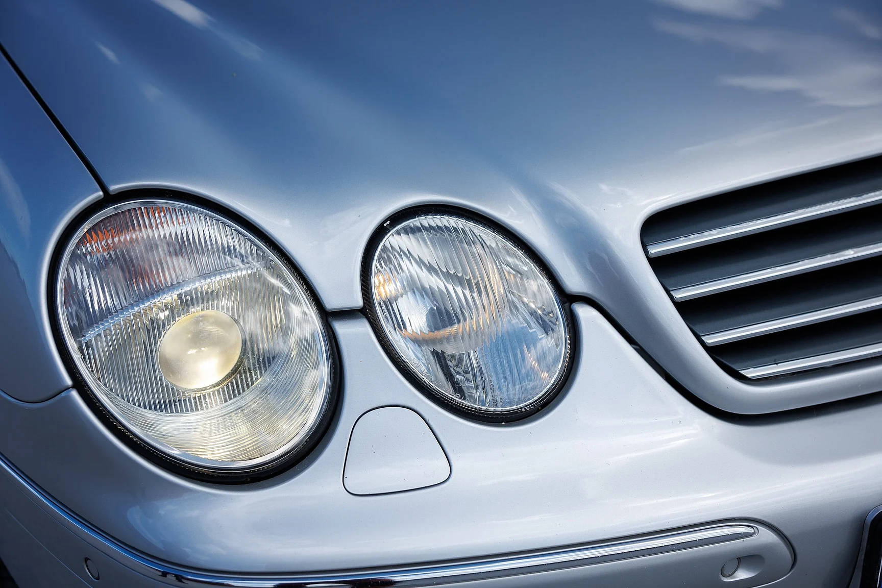 Exteriörbild på 2000 Mercedes-Benz CL 600 (14)