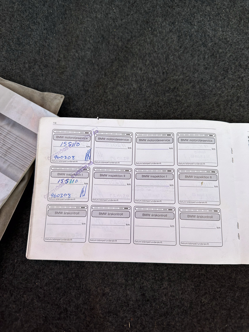 Documentation for 1988 BMW 325 Cabriolet (E30)