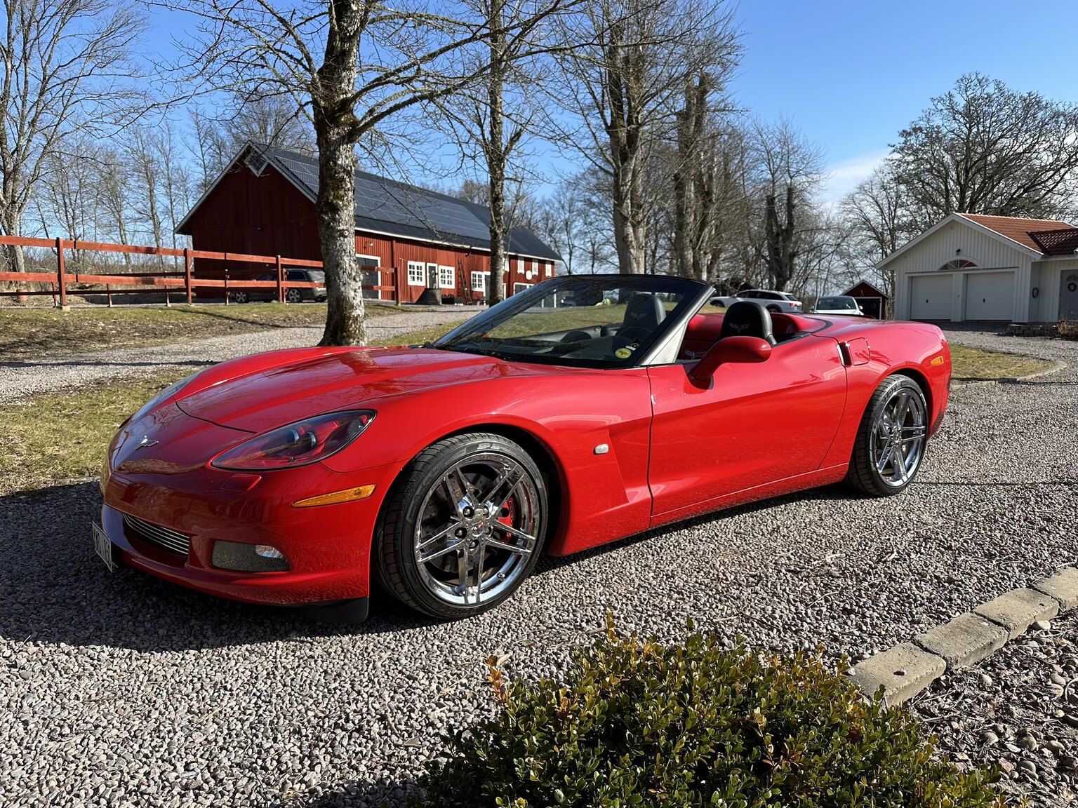 Exterior image of 2005 Corvette C6 Z51 Cabriolet