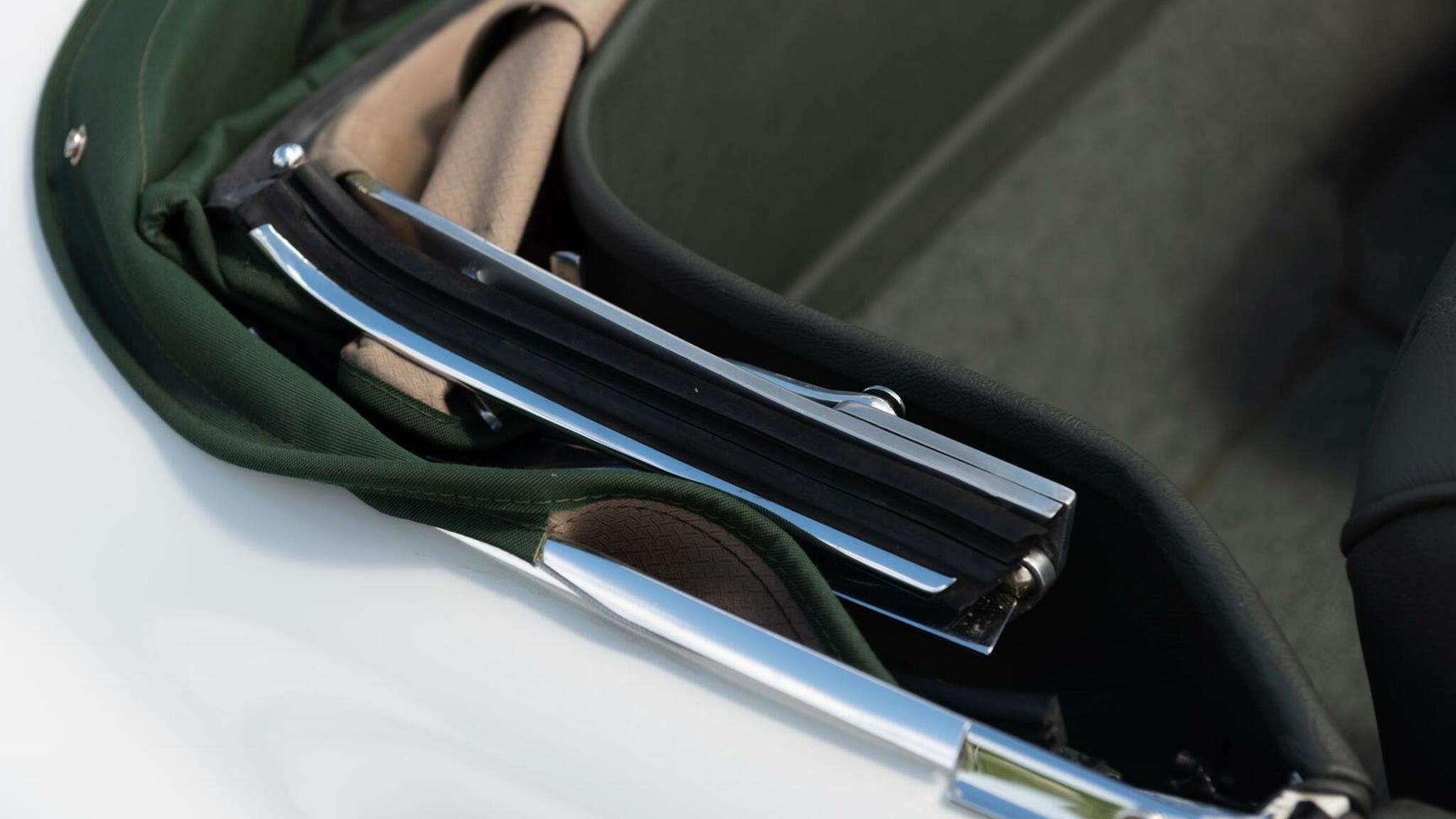 Innenraumfoto von 1956 Mercedes Benz 190 SL Roadster (18)