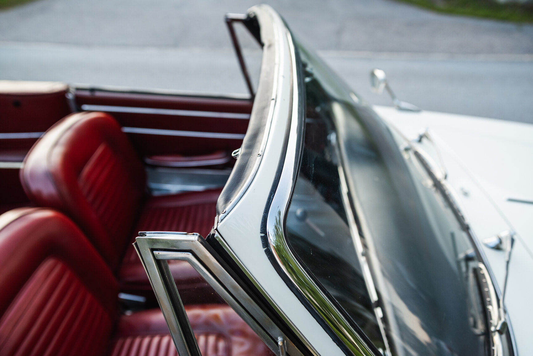Exterior image of 1964 Lancia Flavia Vignale  
