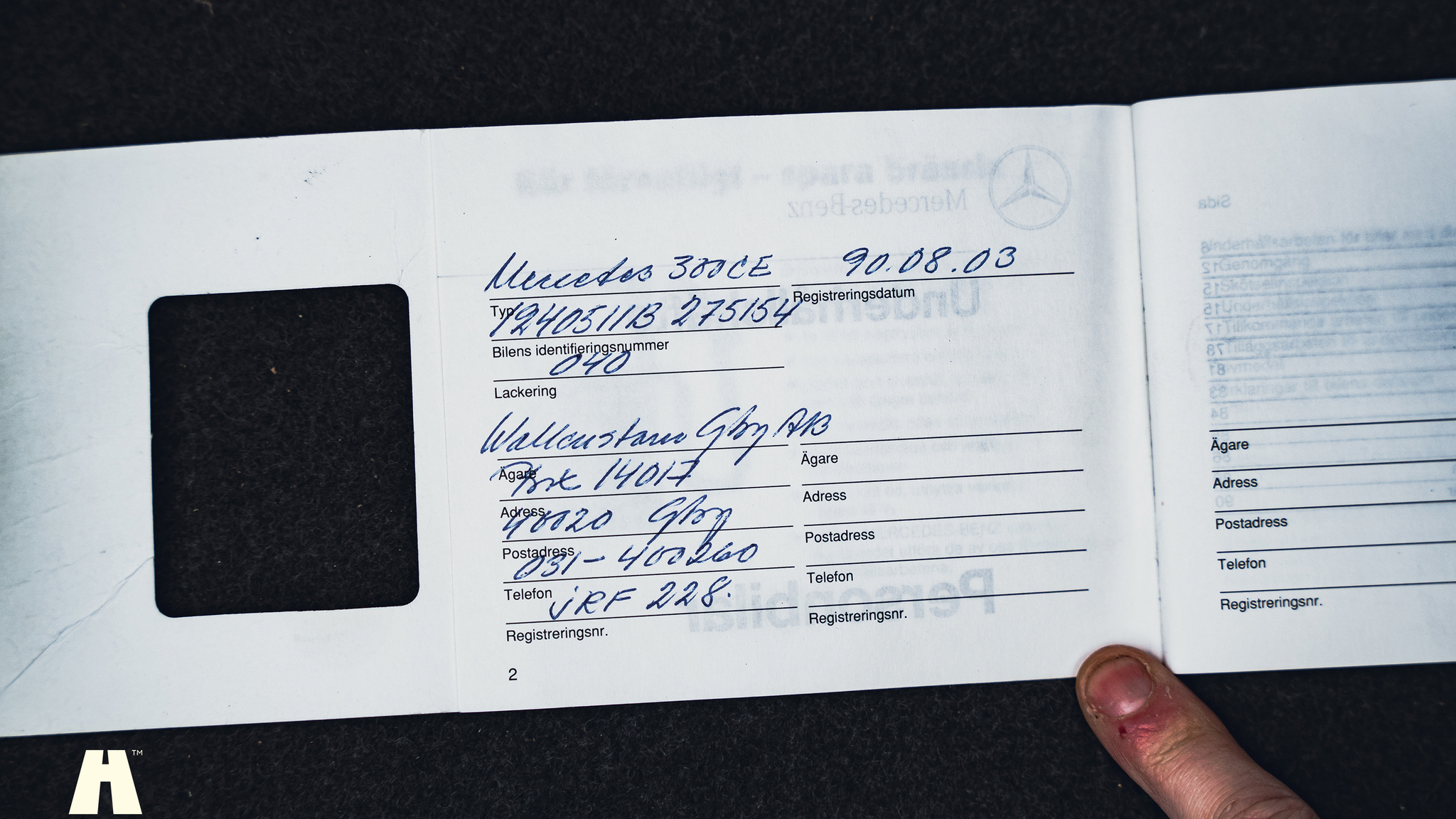 Dokumentation för 1990 Mercedes 300 CE-24