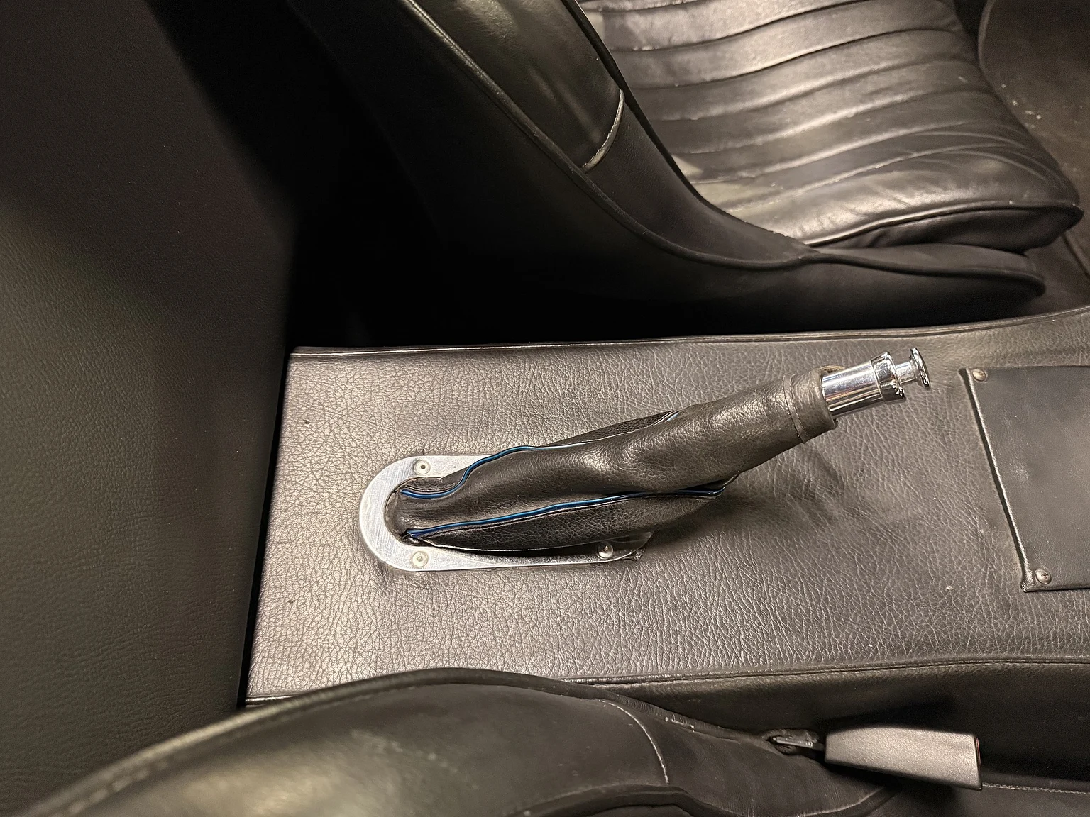 Innenraumfoto von 2018 Superformance Cobra (10)