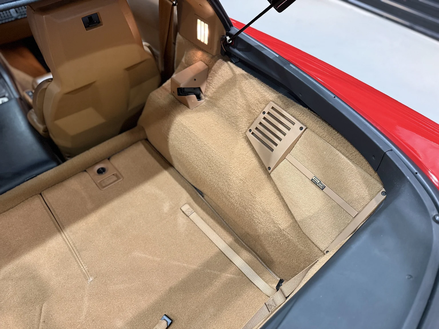 Innenraumfoto von 1990 Chevrolet Corvette ZR-1 (6)