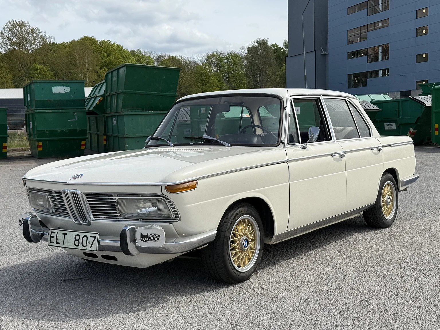 1970 BMW New Class 4-dörrars Sedan
