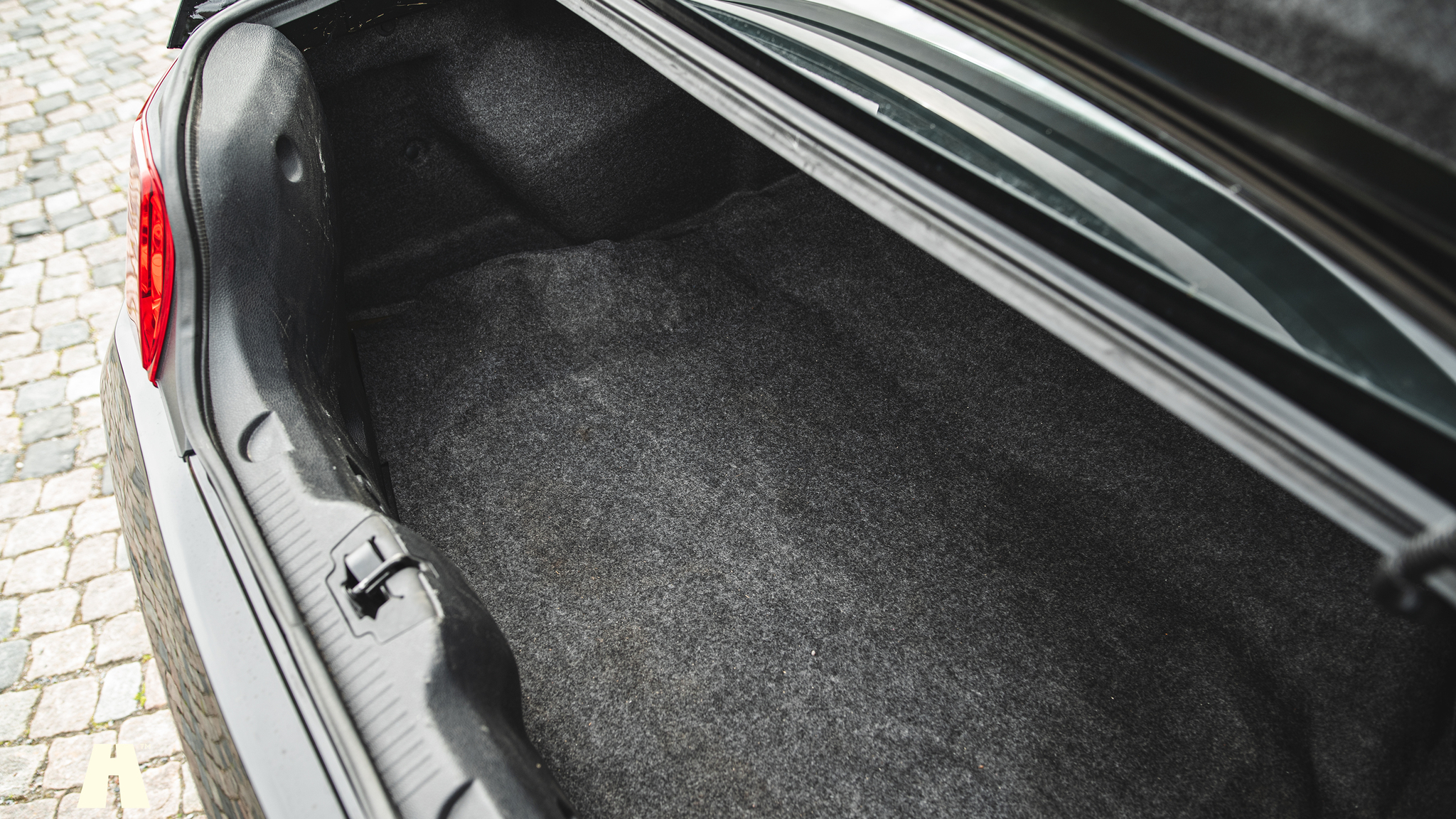 Interior image of 2010 Ford Mustang GT 