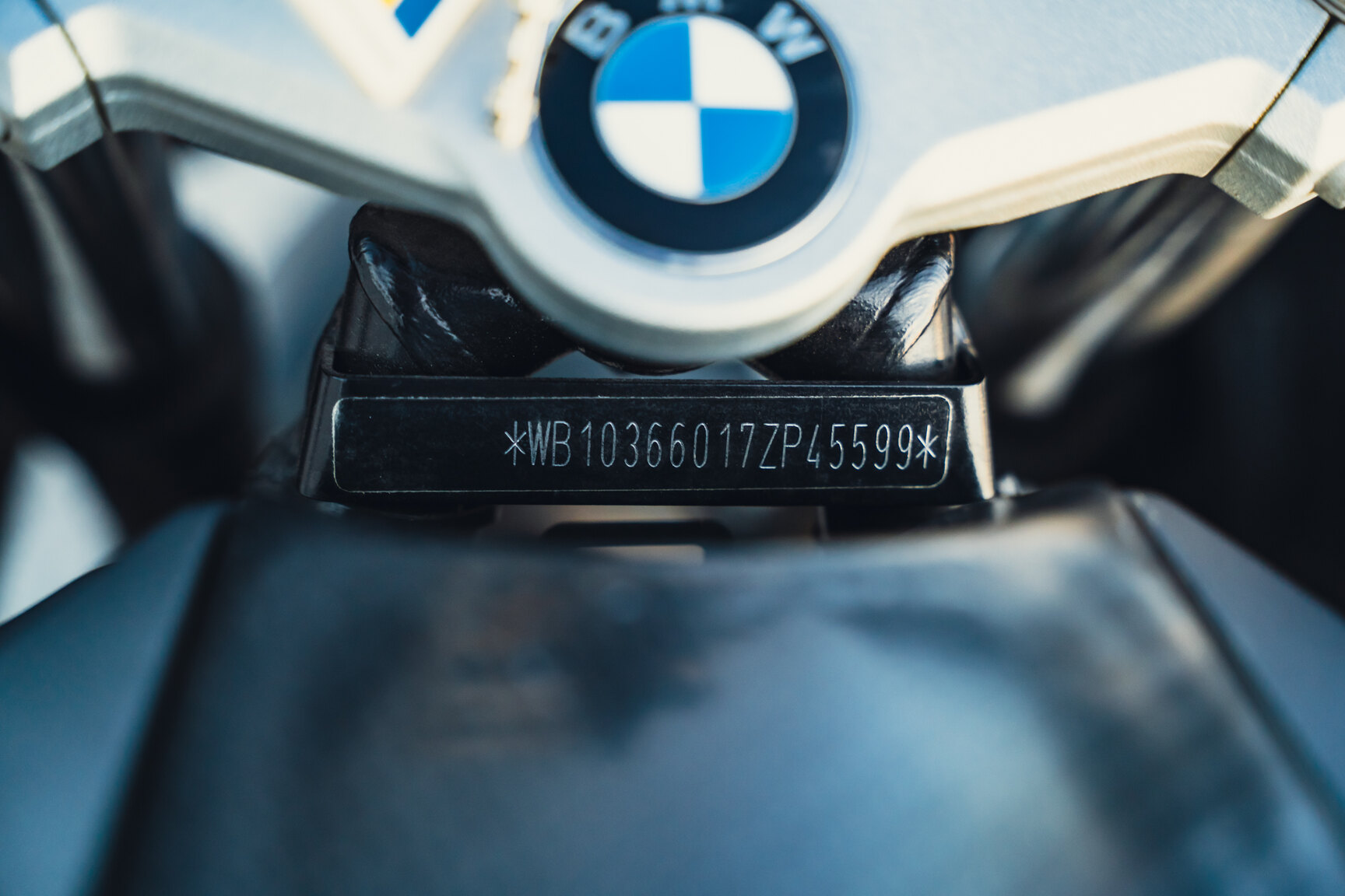 Exterior image of 2006 BMW R1200S