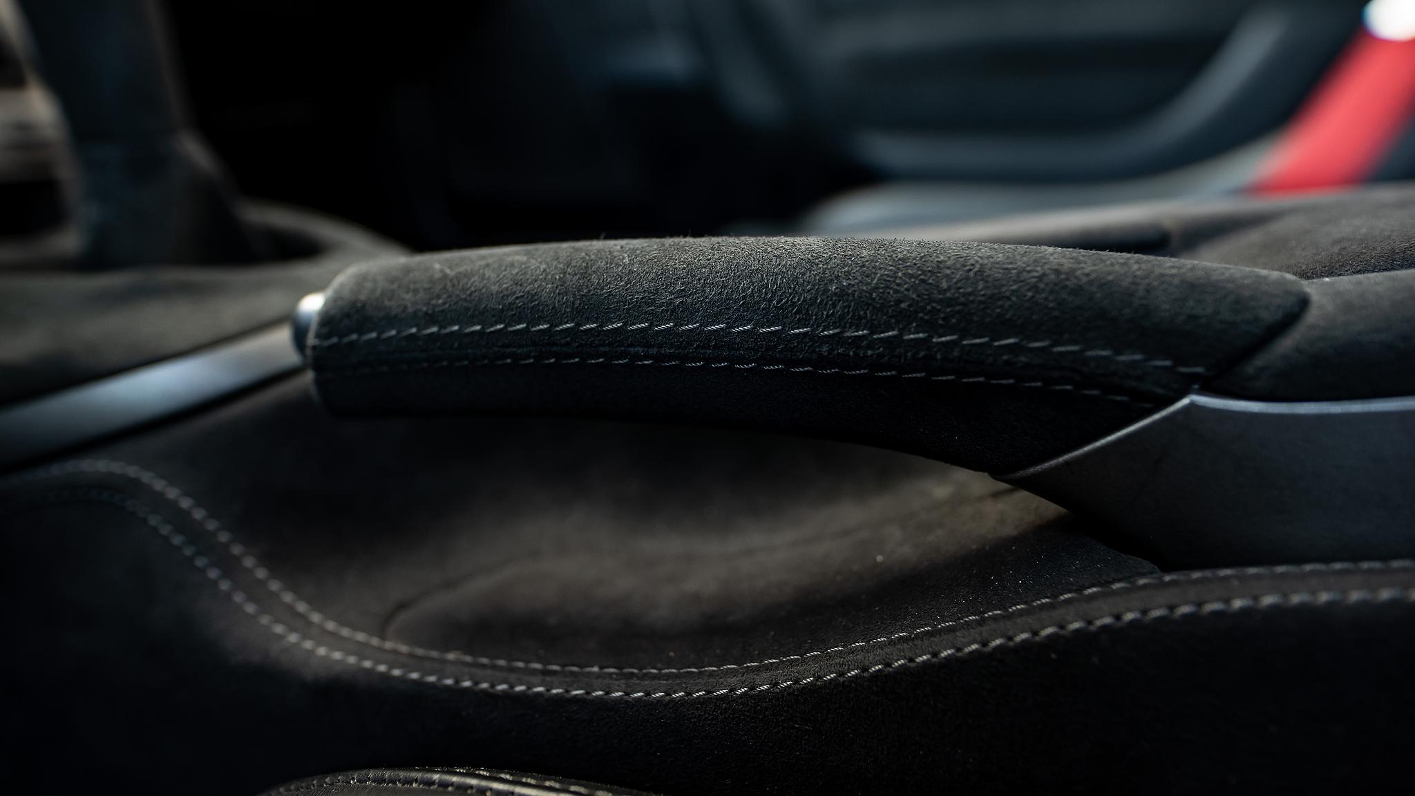 Interior image of 2007 Porsche 997 GT3 Gen 1  (28)