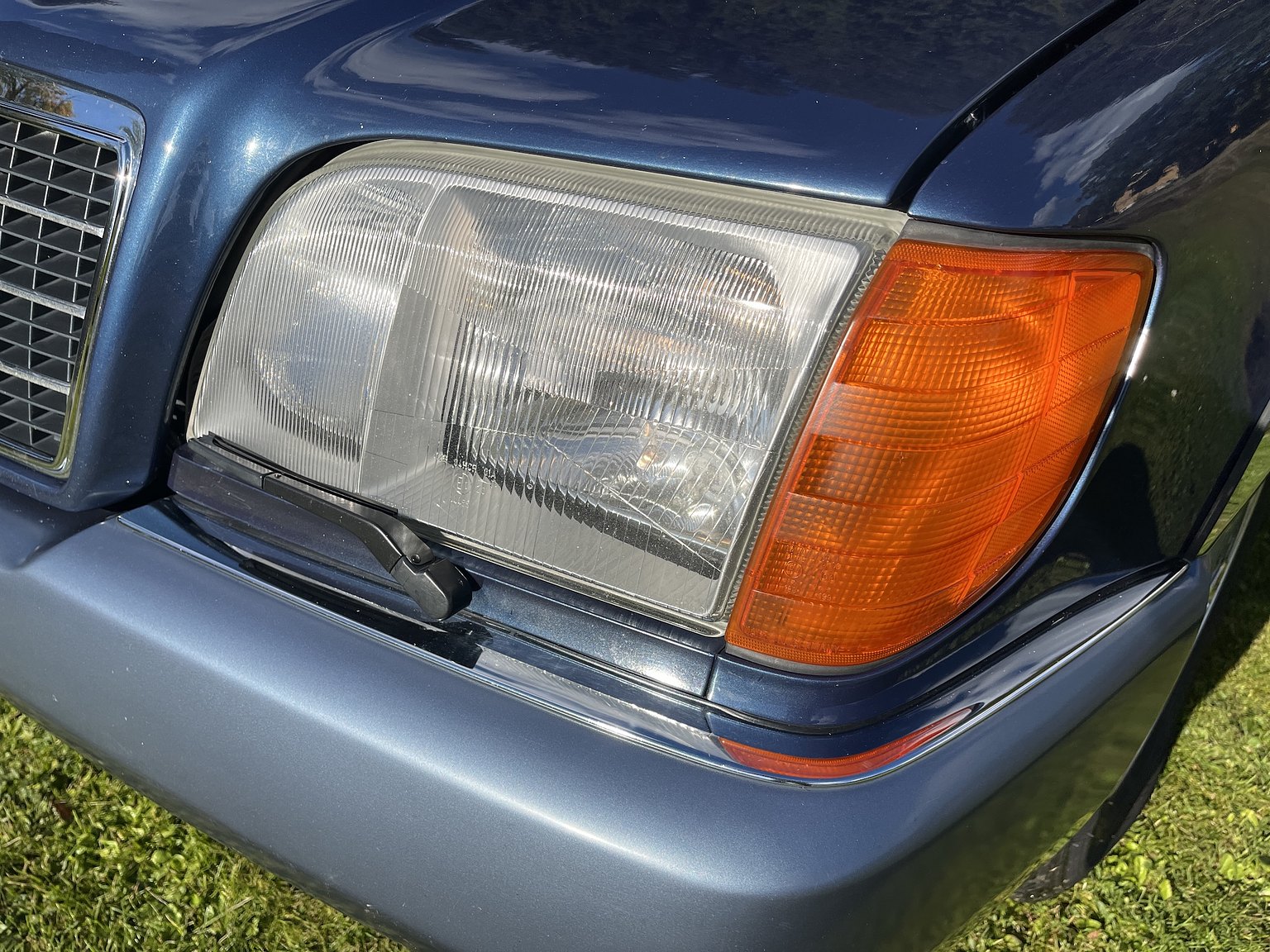 Exteriörbild på 1992 Mercedes-Benz 600 SEL