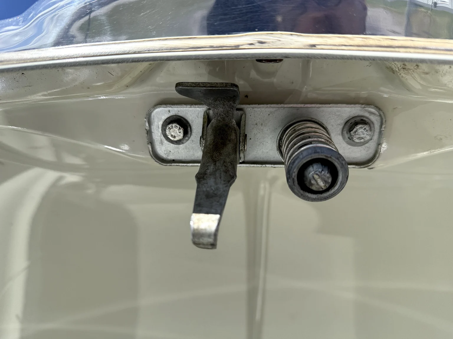 Image of 1965 Volkswagen 1500 Limousine 311 Notchback mechanics (32)