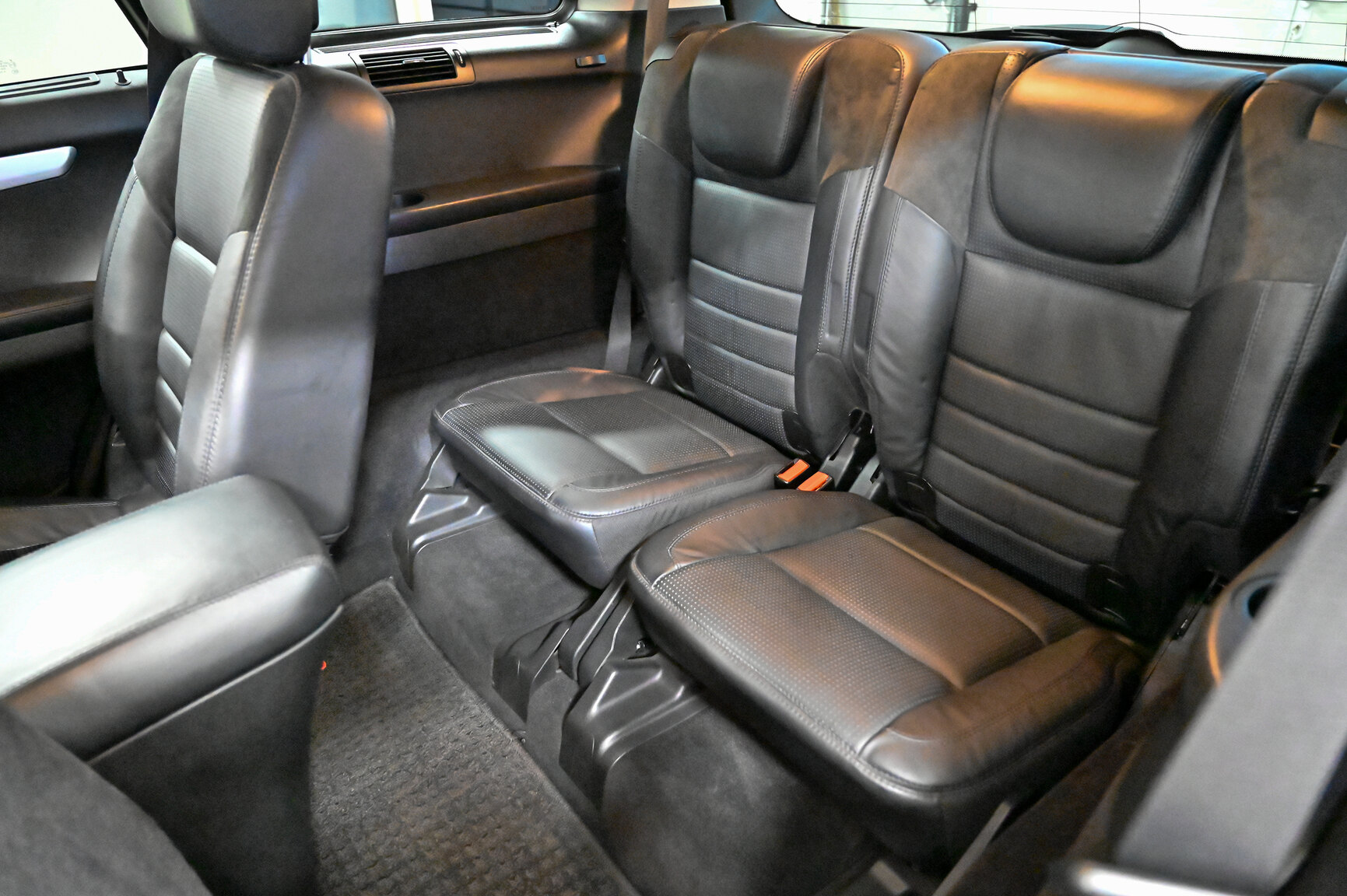 Interiörbild 2006 Mercedes-Benz R 63 AMG