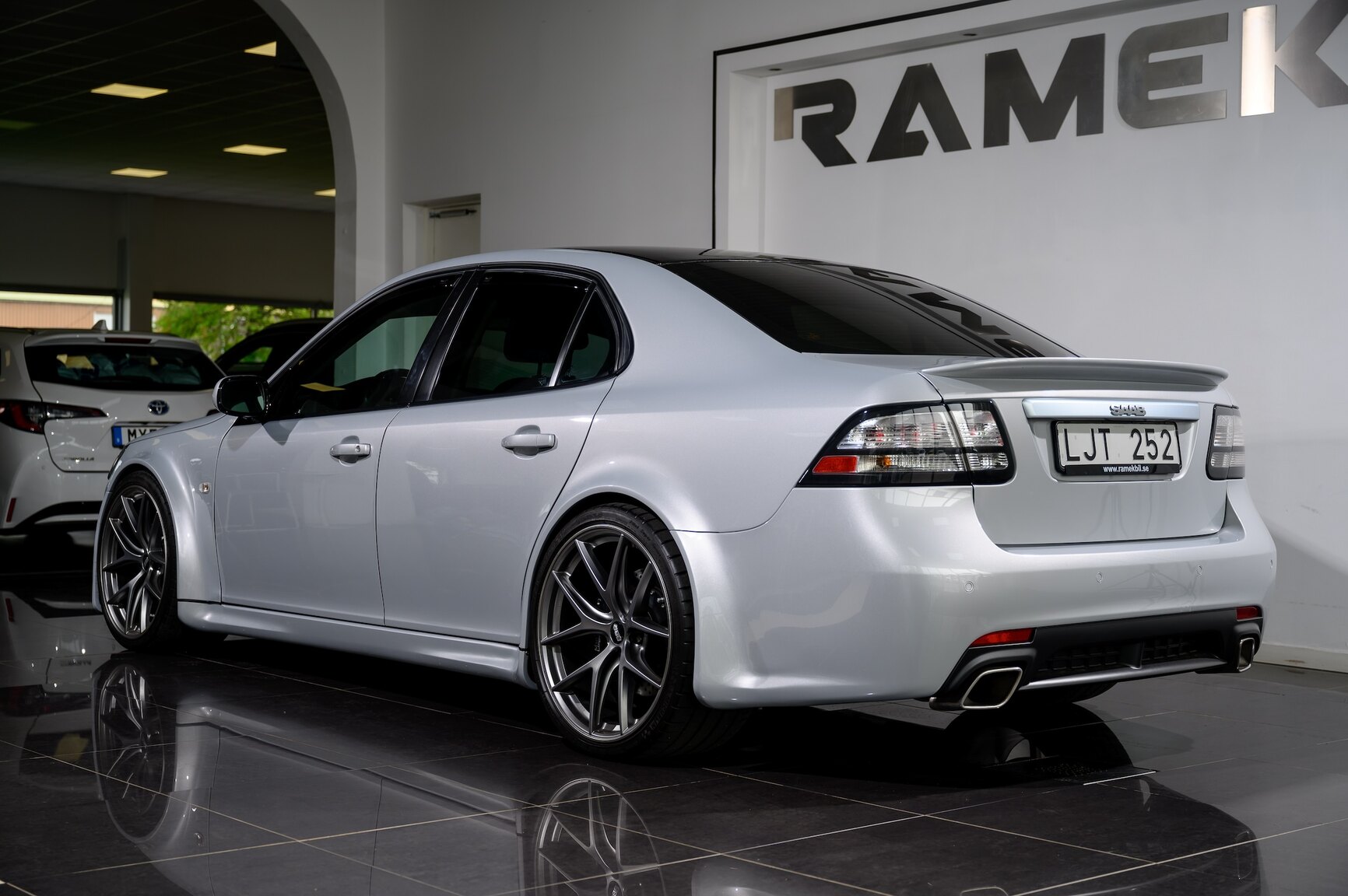 Exterior image of 2008 SAAB 9-3 Aero SportSedan Silver Beast SFRO