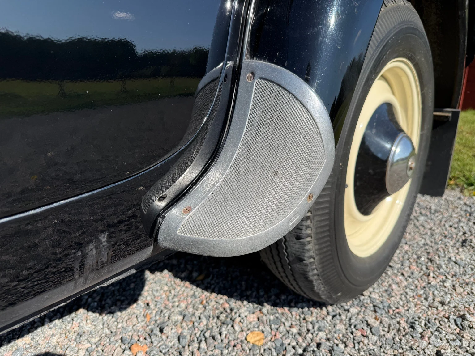 Exteriörbild på 1951 Citroën CV 11  Sedan  (24)