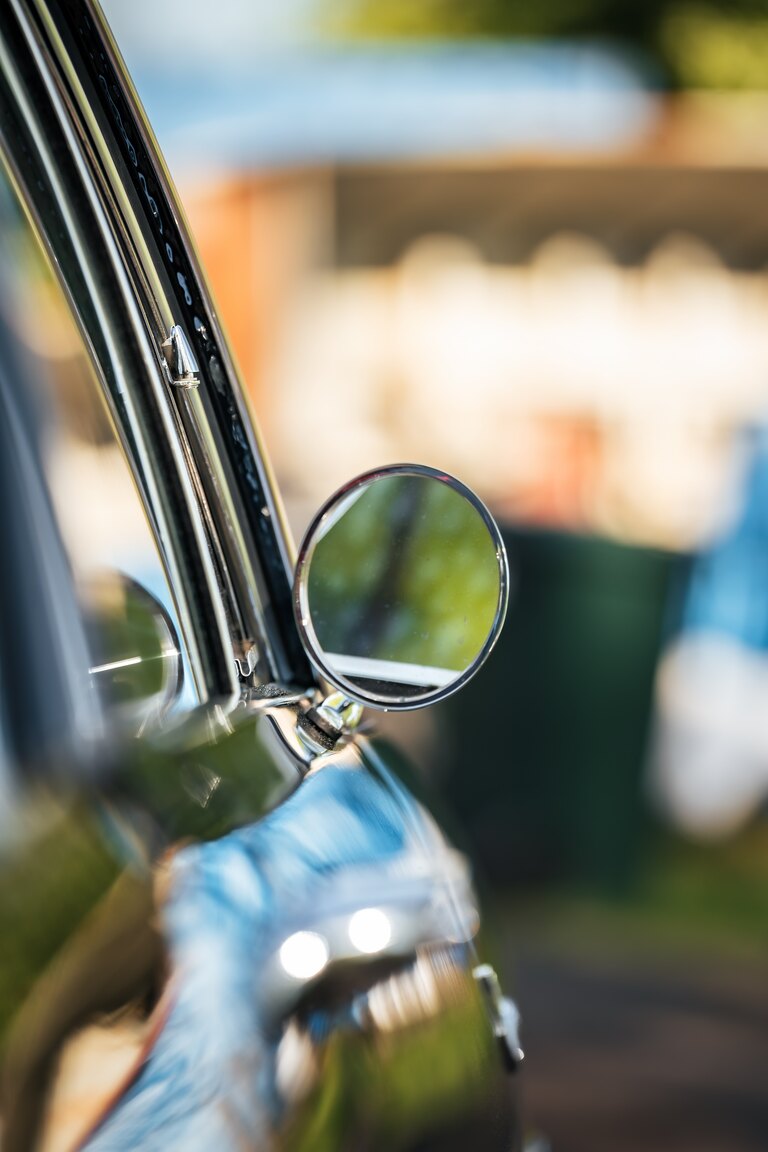 Exteriörbild på 1966 Opel Diplomat Coupé 5.4