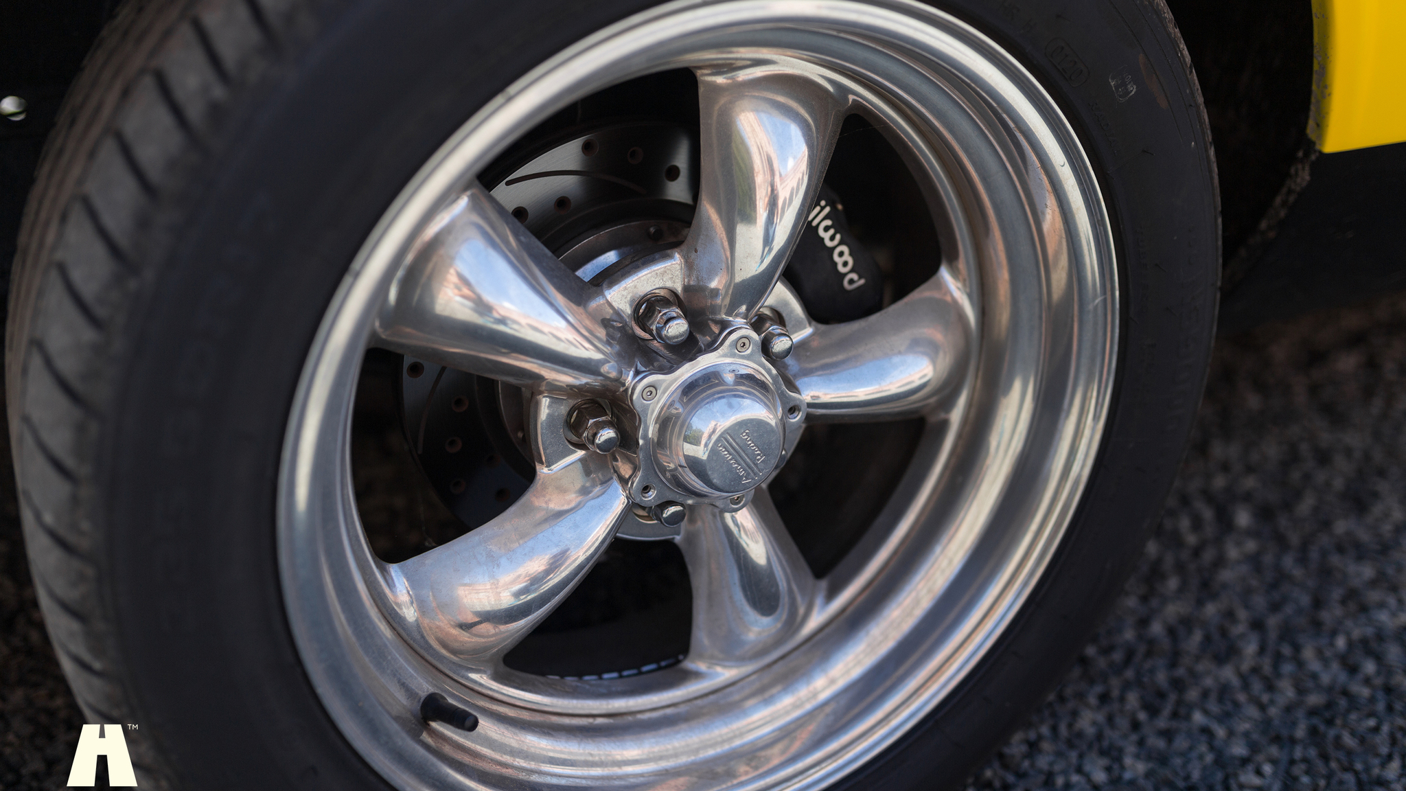 Exterior image of 1971 Ford Mustang 429 Cabriolet (24)