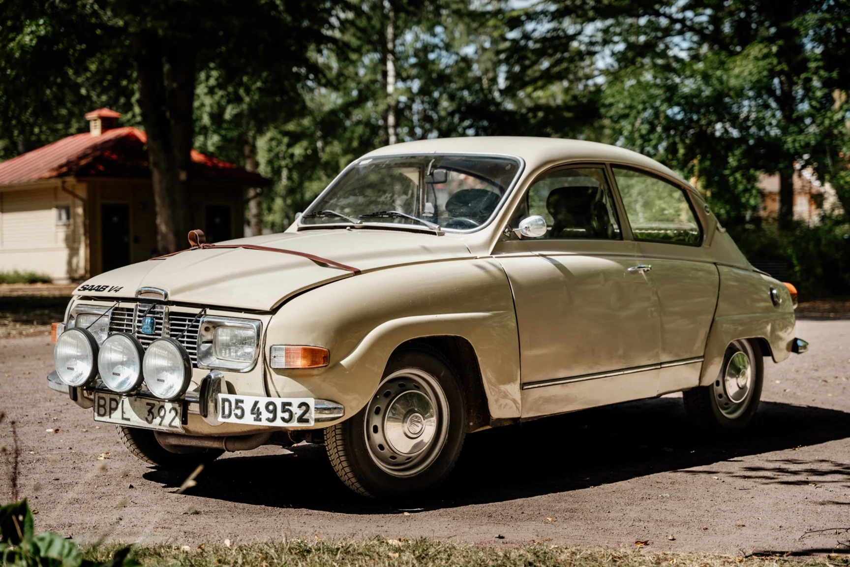 Exteriörbild på 1971 Saab 96 (2)
