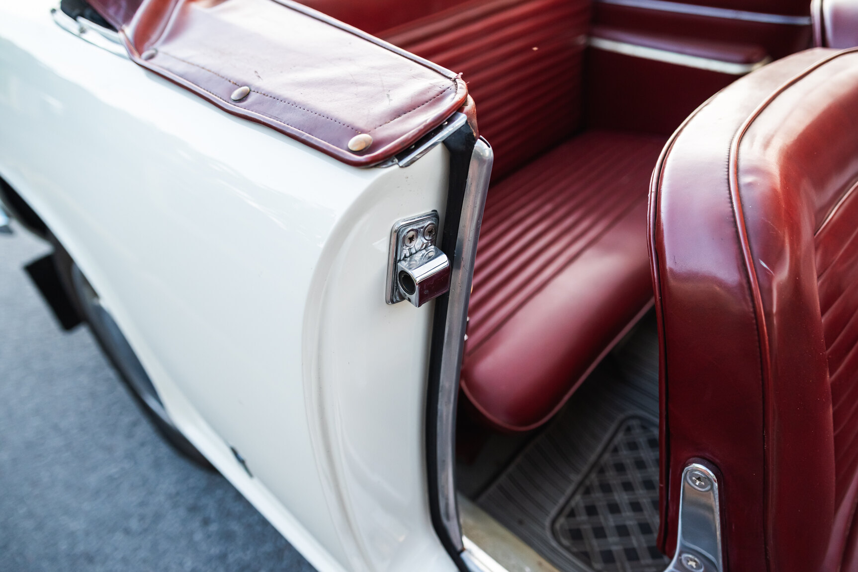 Interior image of 1964 Lancia Flavia Vignale  