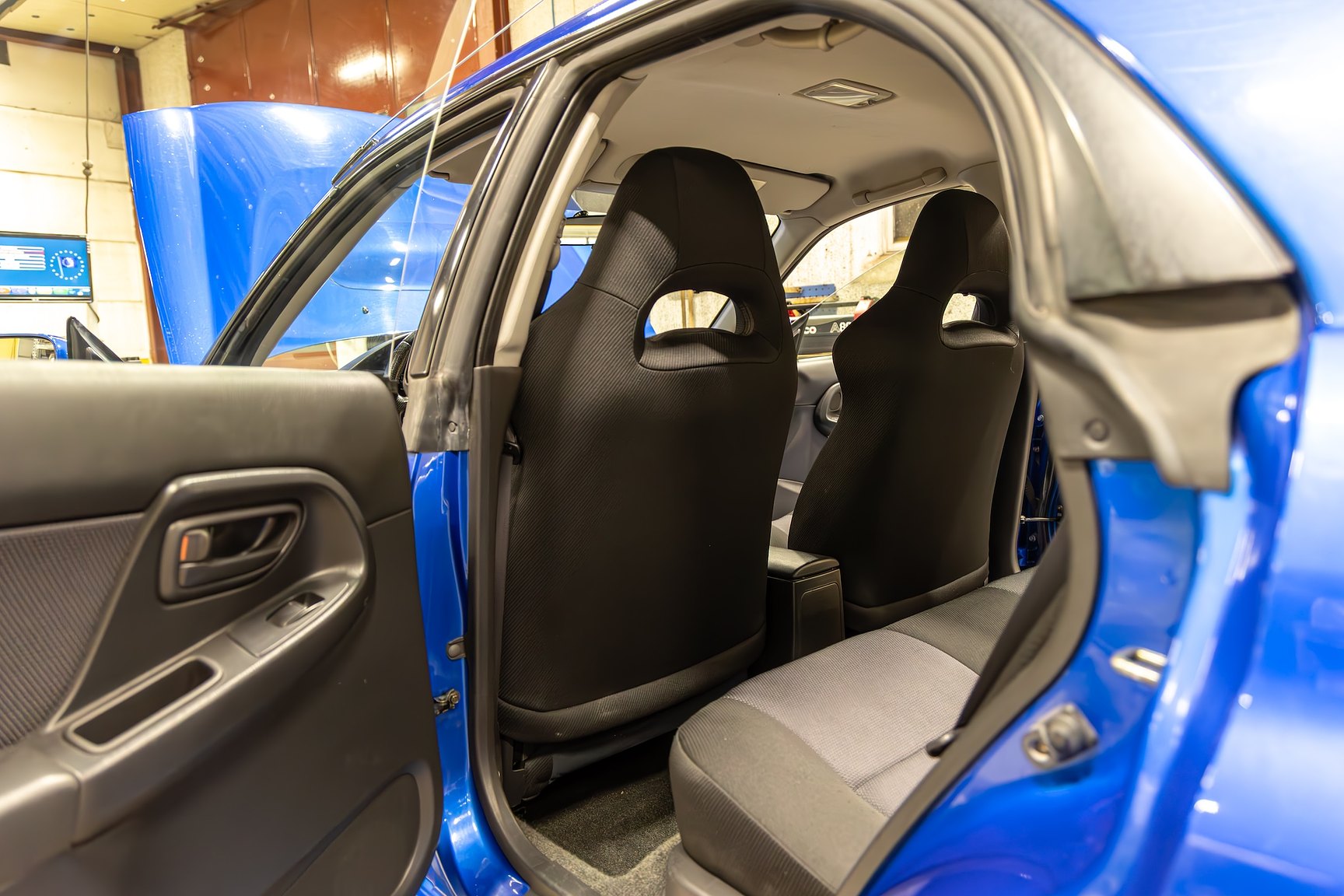 Interiörbild 2001 Subaru Impreza 2.0 WRX Turbo 4WD