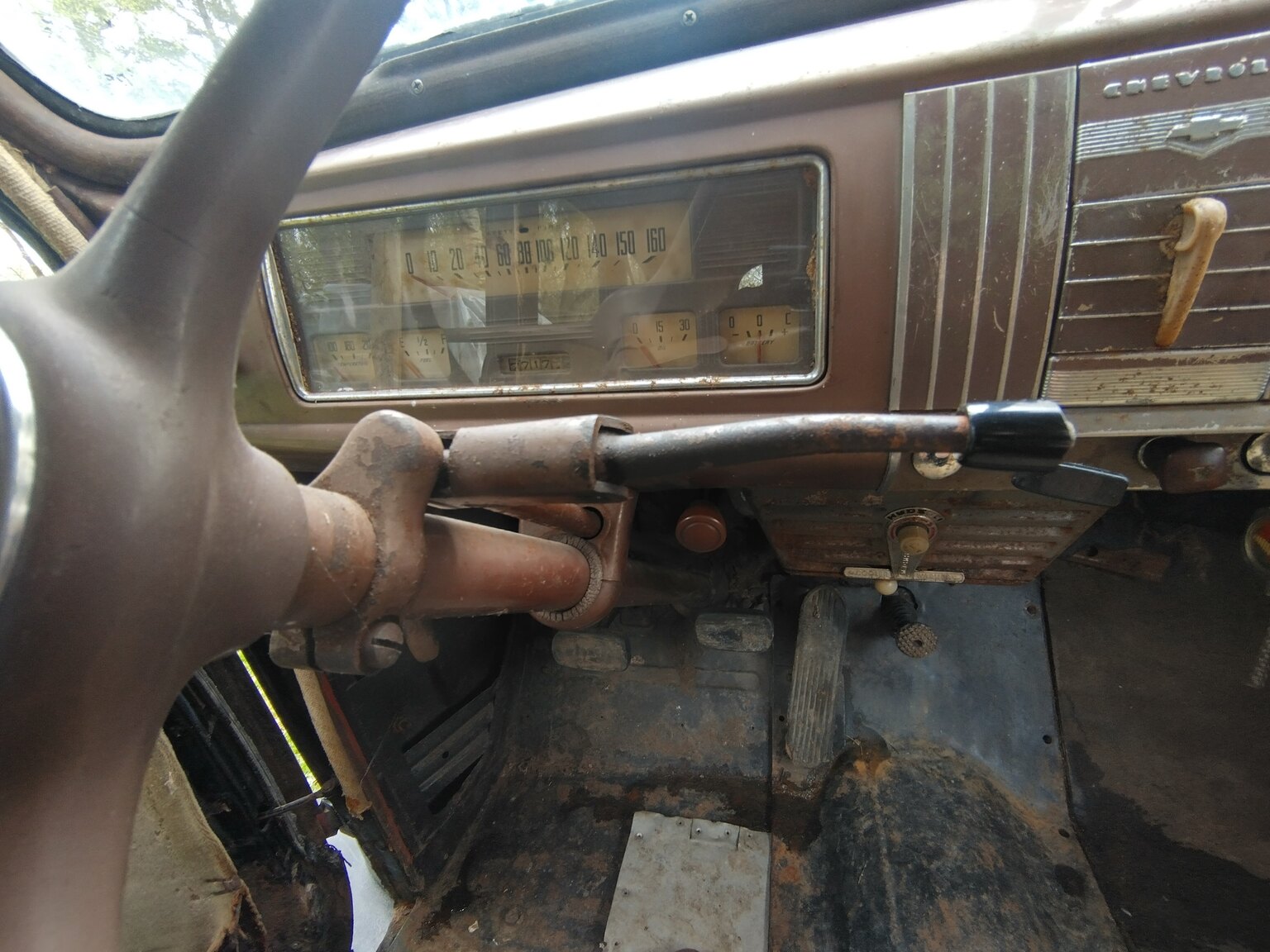 Interior image of 1939 Chevrolet Master De Luxe Sedan Sport