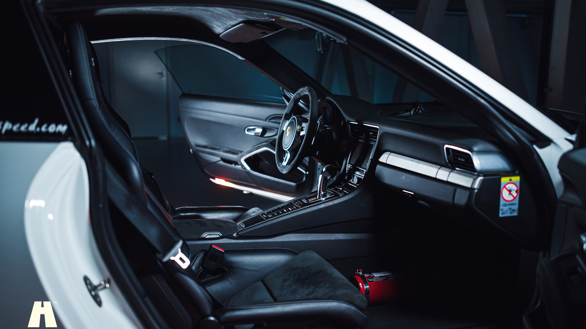 Interior image of 2015 Porsche 991 GT3 2015