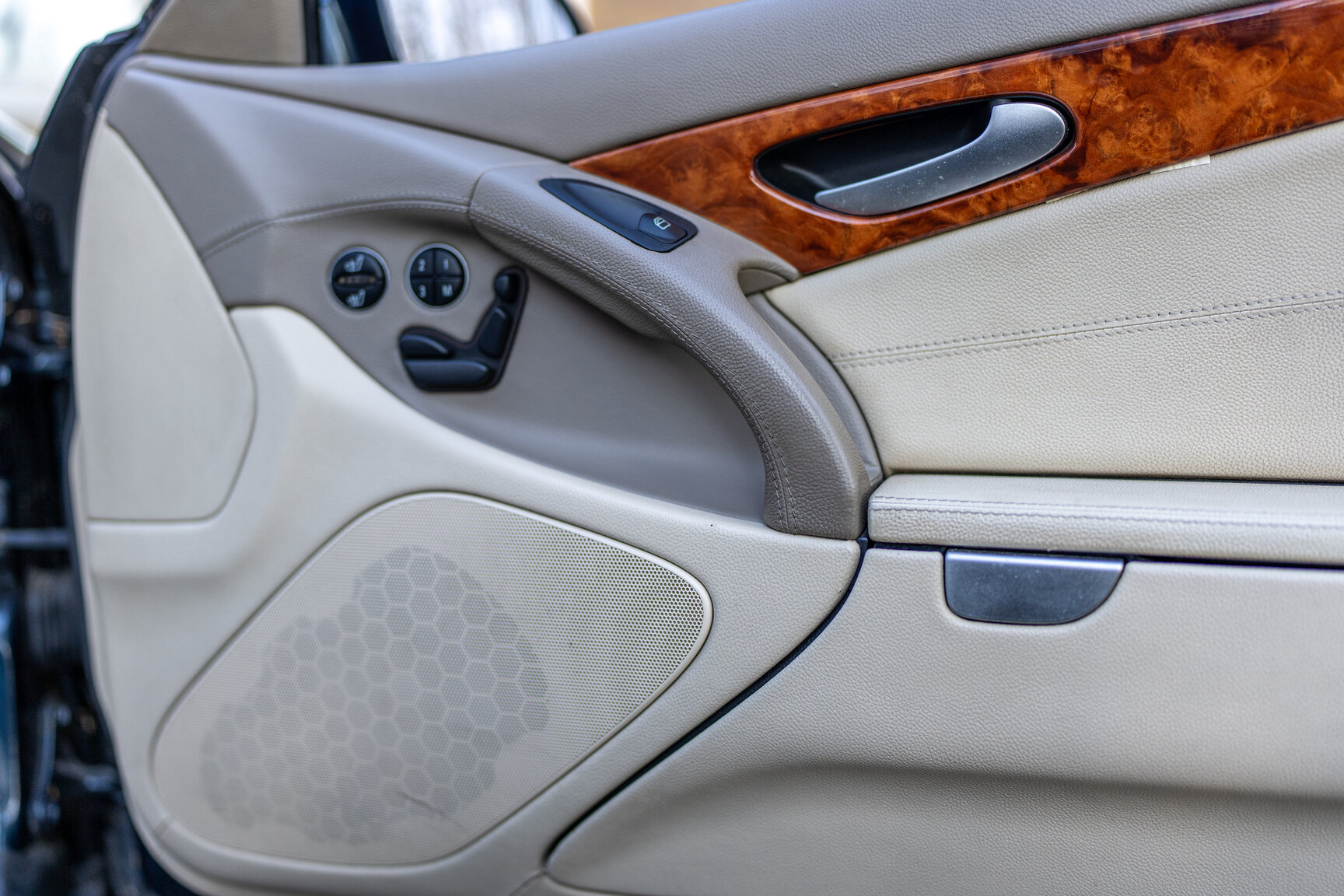 Interiörbild 2002 Mercedes-Benz SL 500