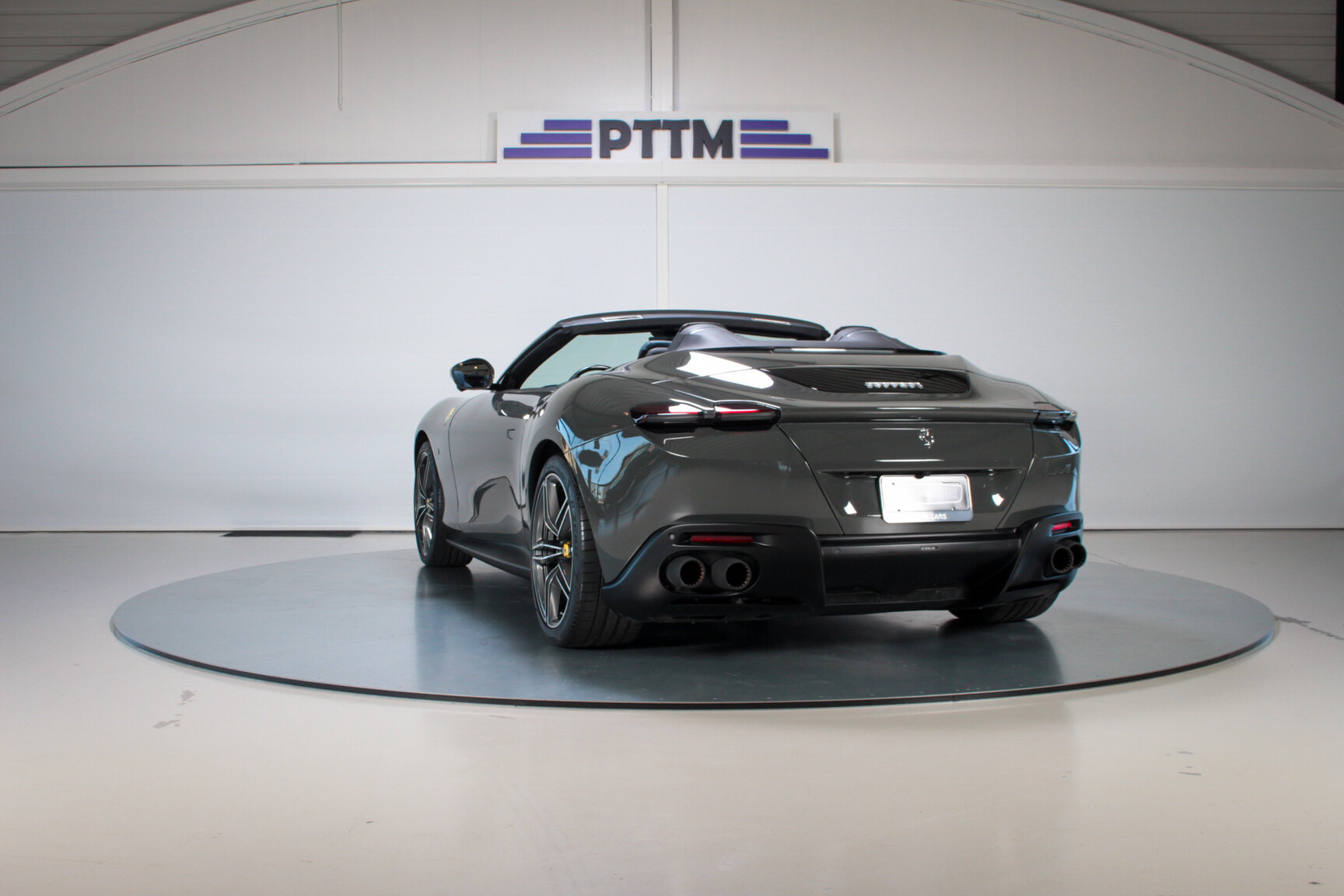 Exterior image of 2024 Ferrari Roma Spider