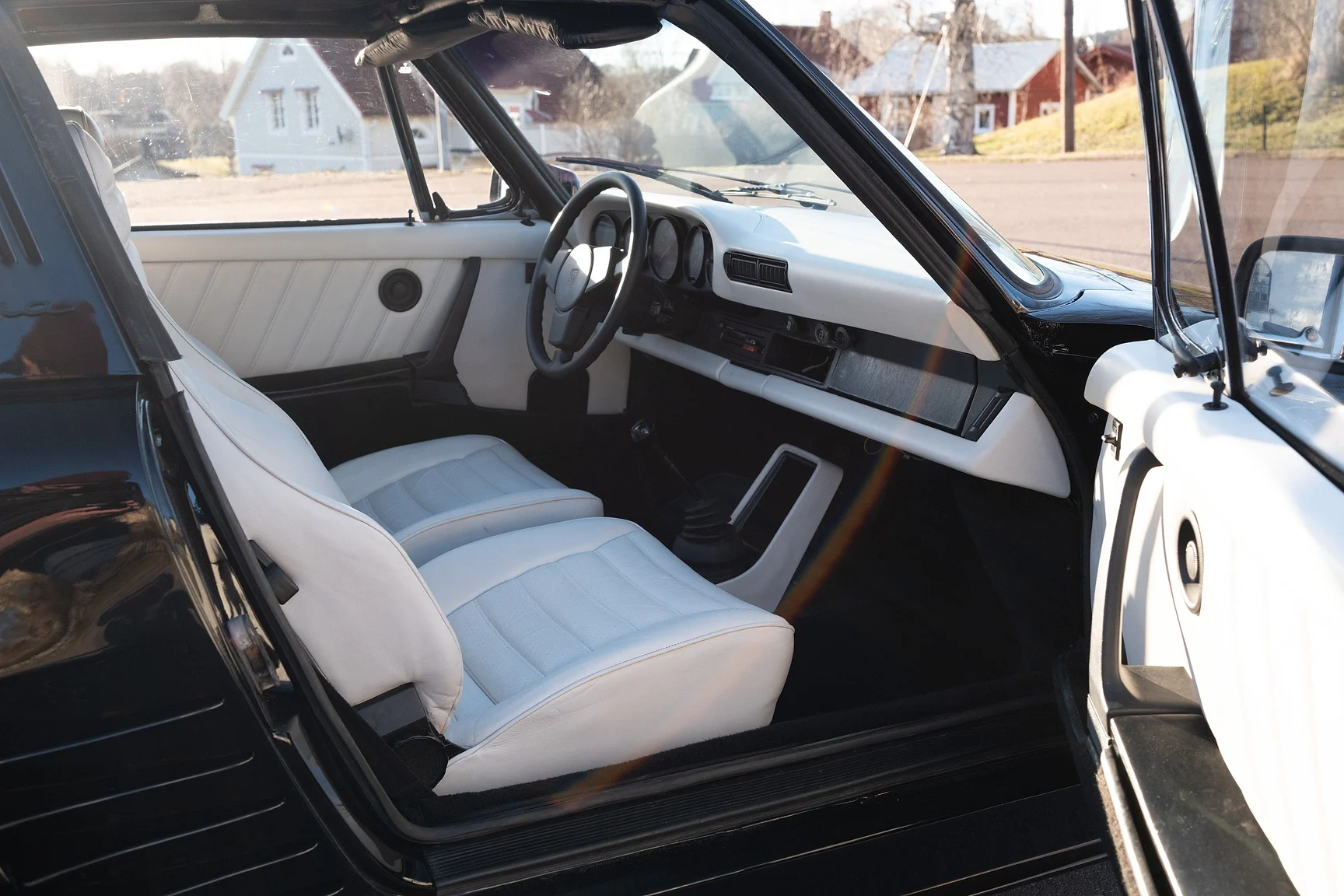 Innenraumfoto von 1976 Porsche 911 Targa Flachbau - Josef Zirkelbach DP (3)