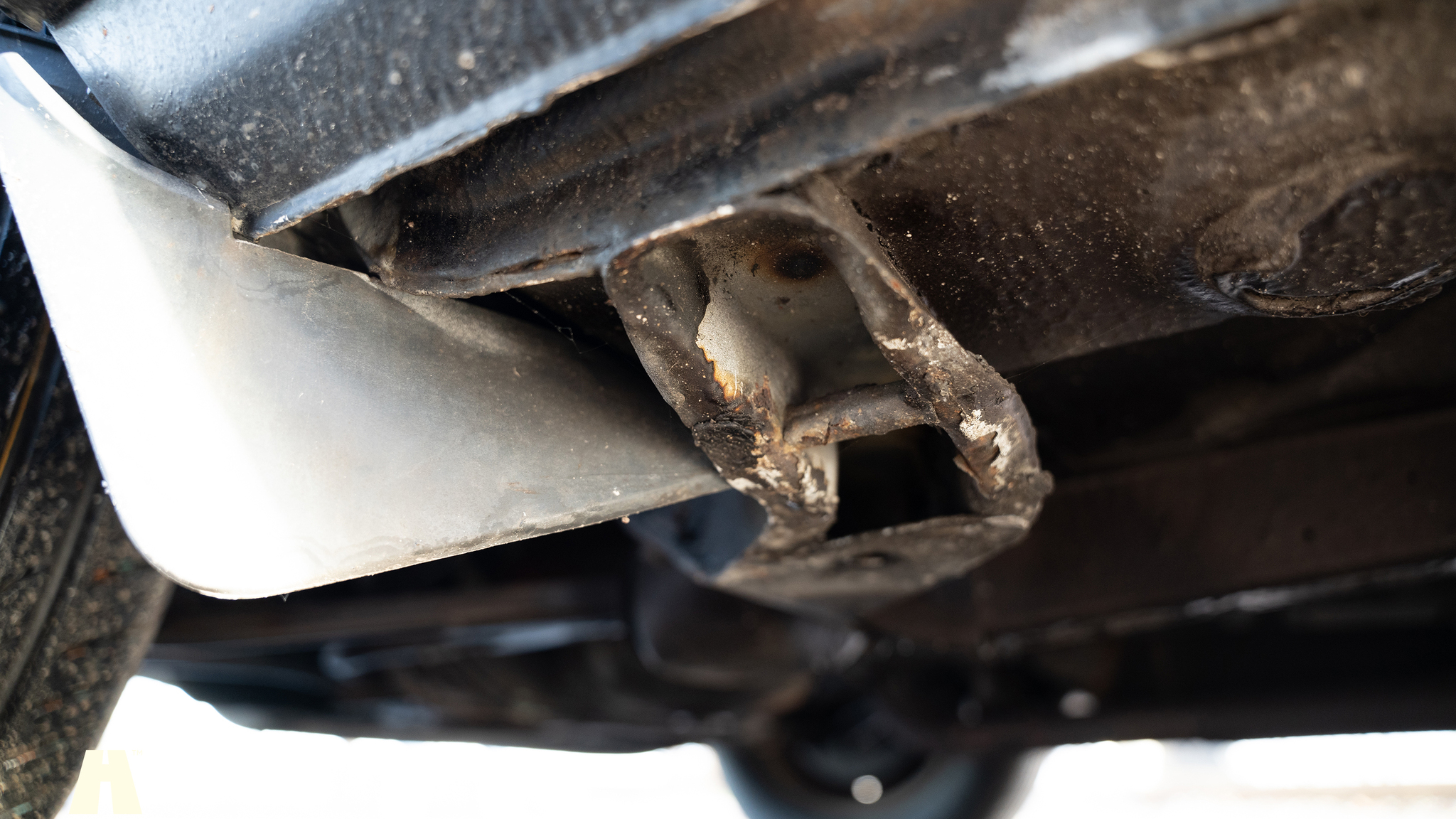 Image of 1988 Volvo 240 GL mechanics