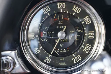 #<Image:0x00007fe2b4db5648>