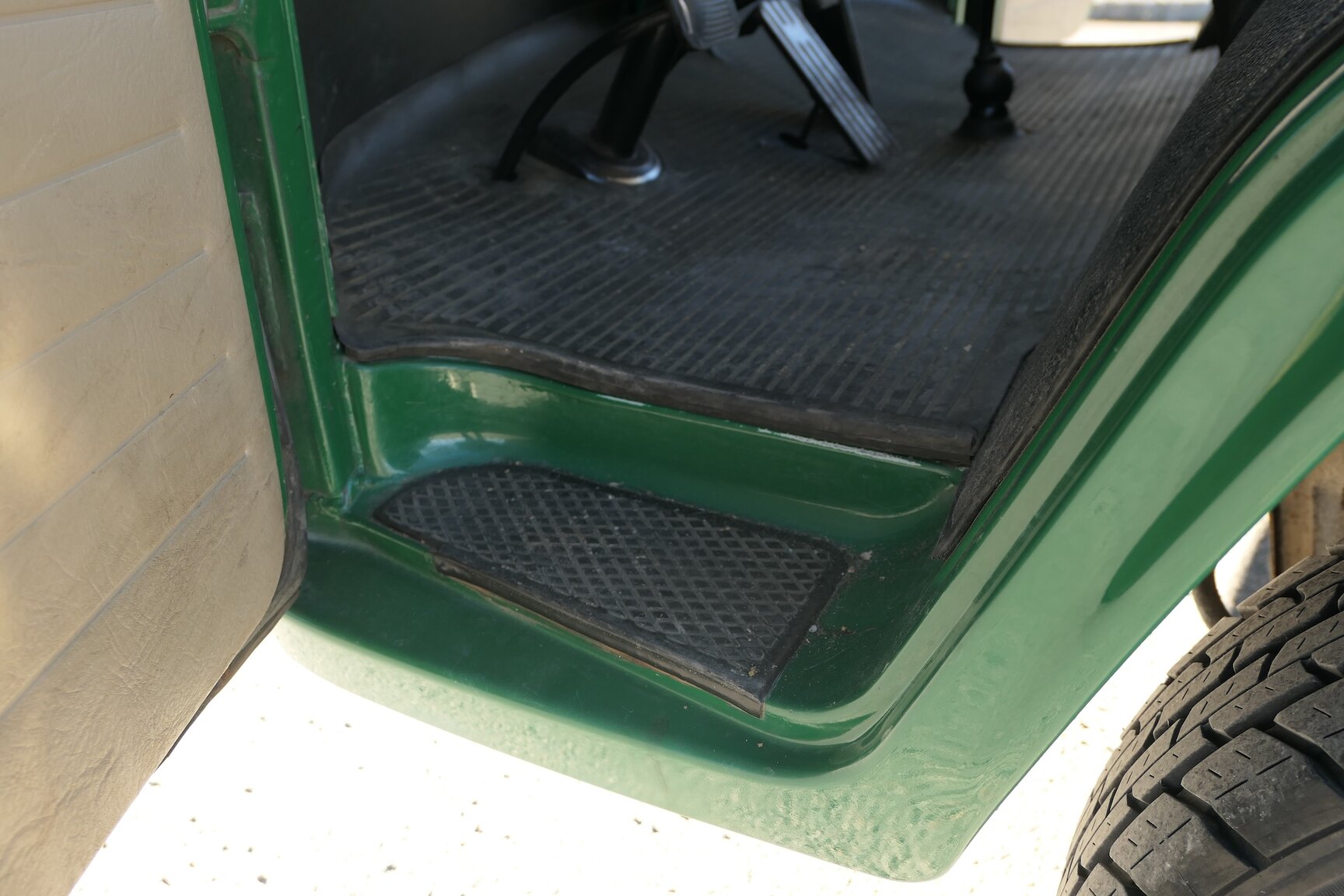 Interiörbild 1975 Volkswagen Transporter 1600 Minibuss