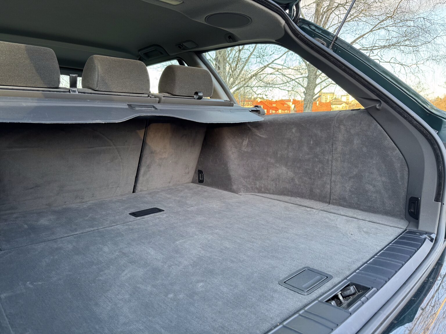 Innenraumfoto von 1996 BMW 520i Touring