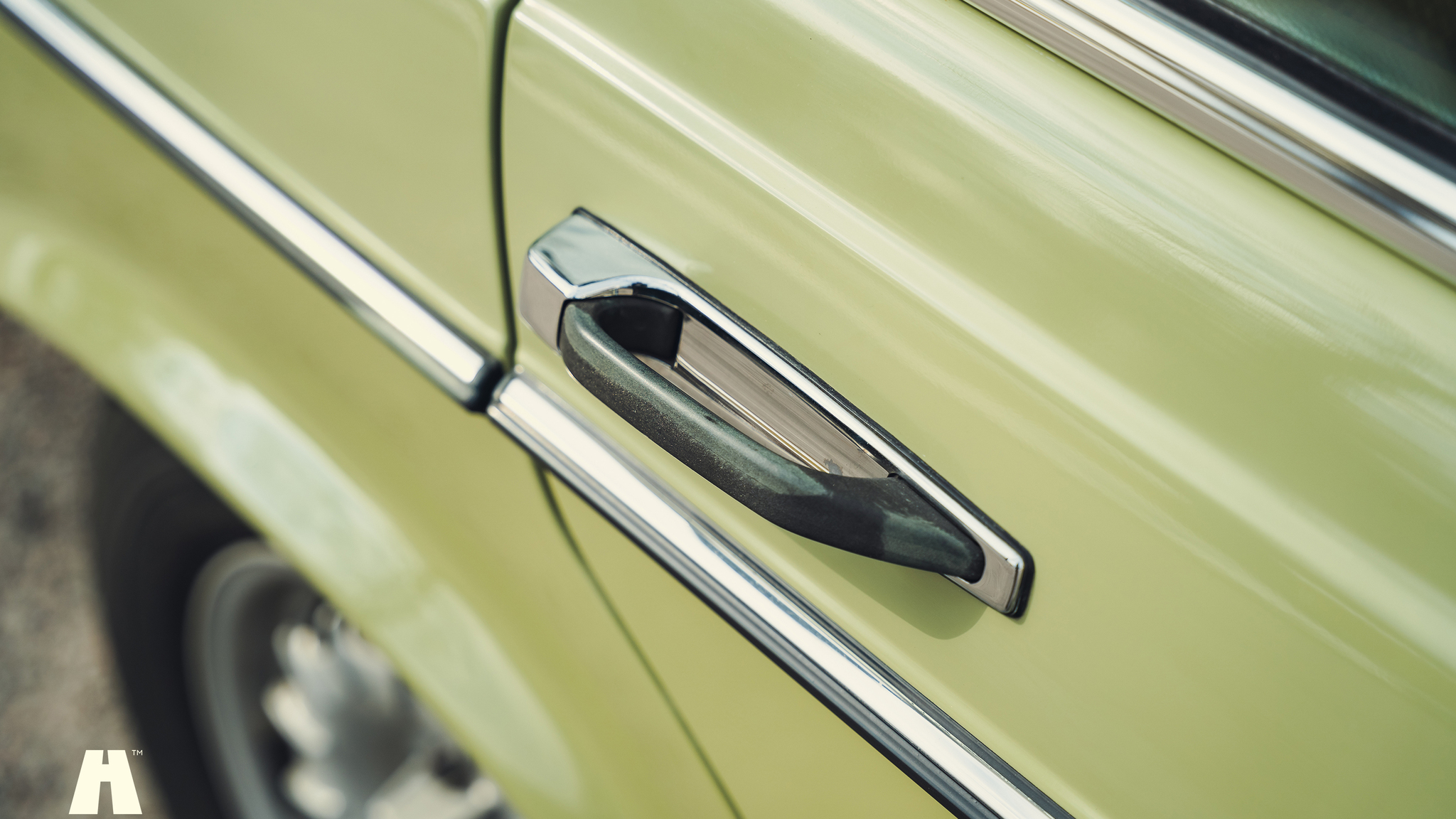 Exteriörbild på 1979 Mercedes Benz 230