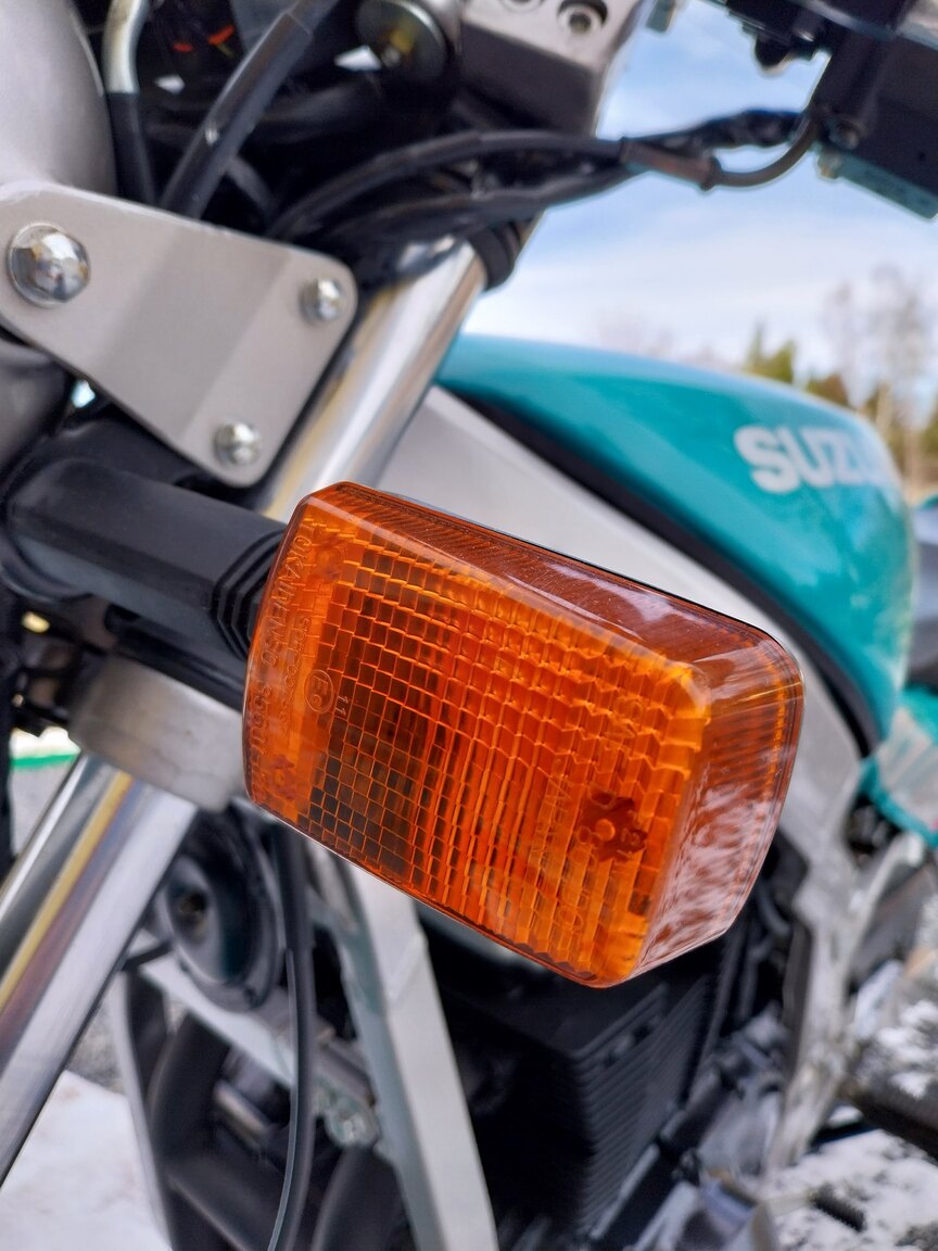 Exteriörbild på 1991 SUZUKI GS500E Sport/Touring