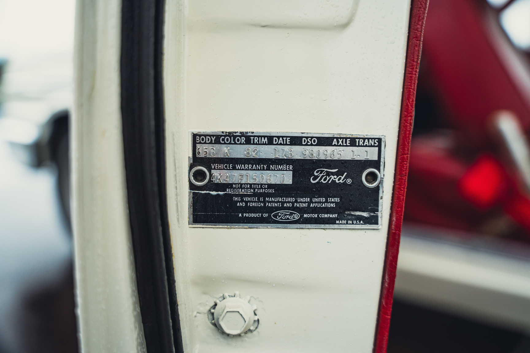 Innenraumfoto von 1964 Ford Fairlane 500 Sport Coupé (53)