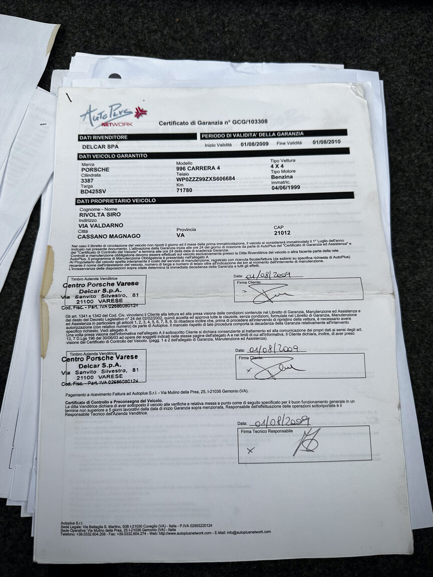 Documentation for 1999 Porsche 911 Carrera 4