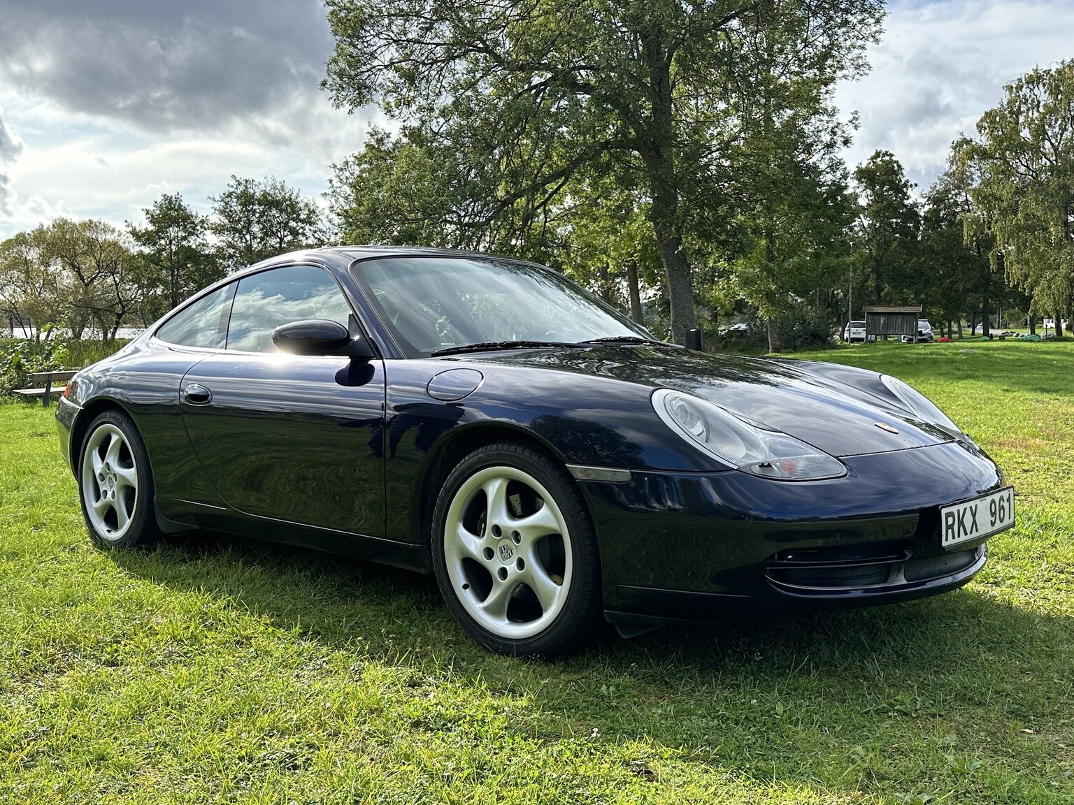 Exteriörbild på 1999 Porsche 911 Carrera