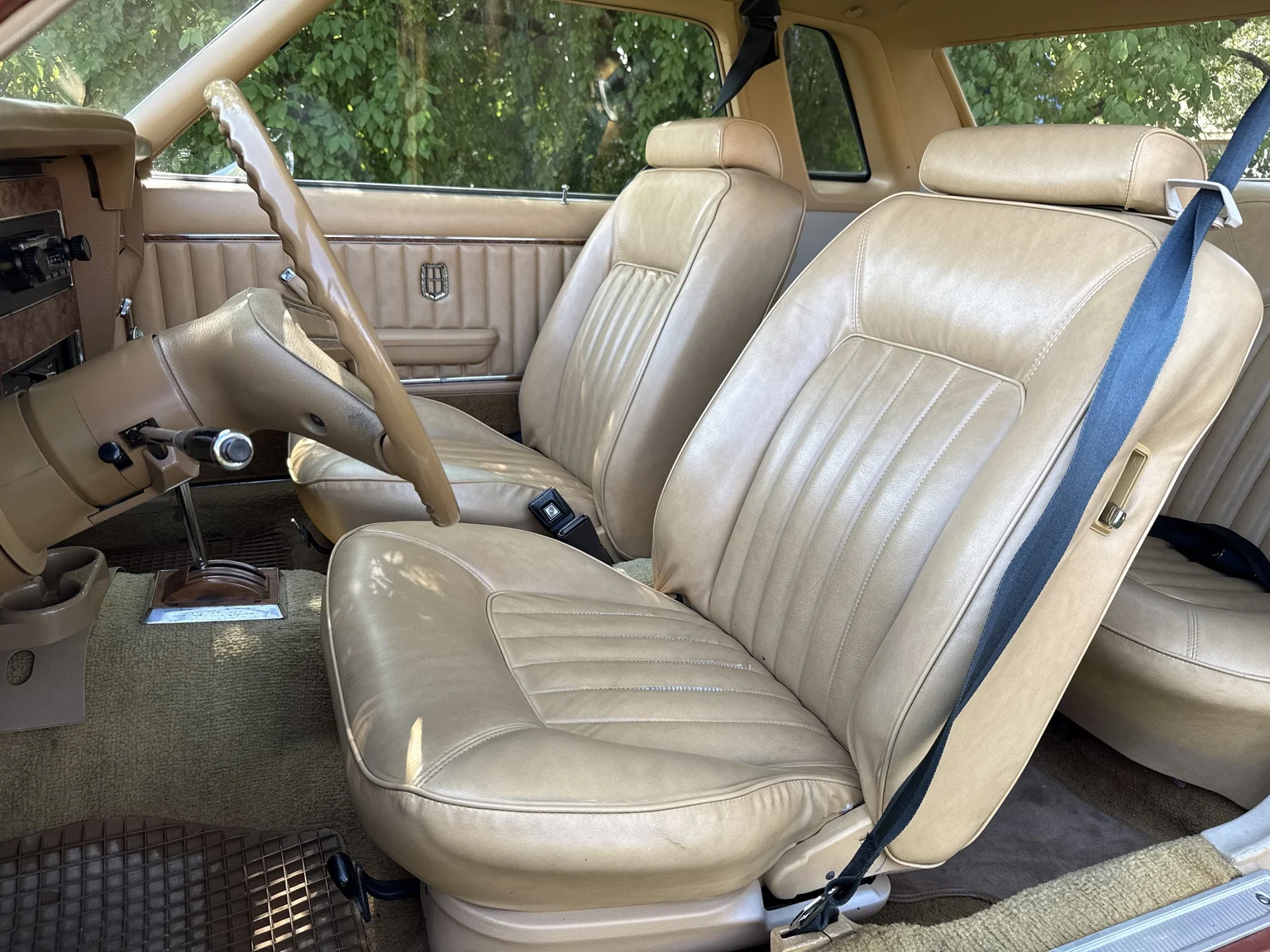 Innenraumfoto von 1975 Mercury Monarch Coupe (10)