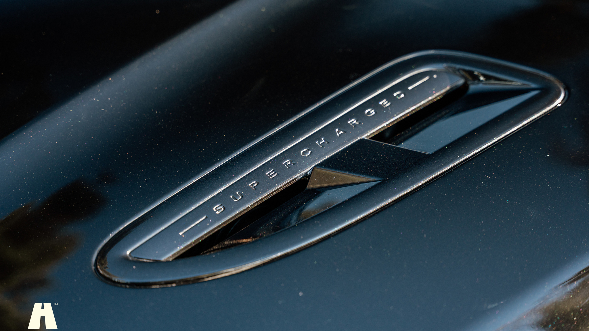 Exterior image of 2010 Jaguar XFR (25)