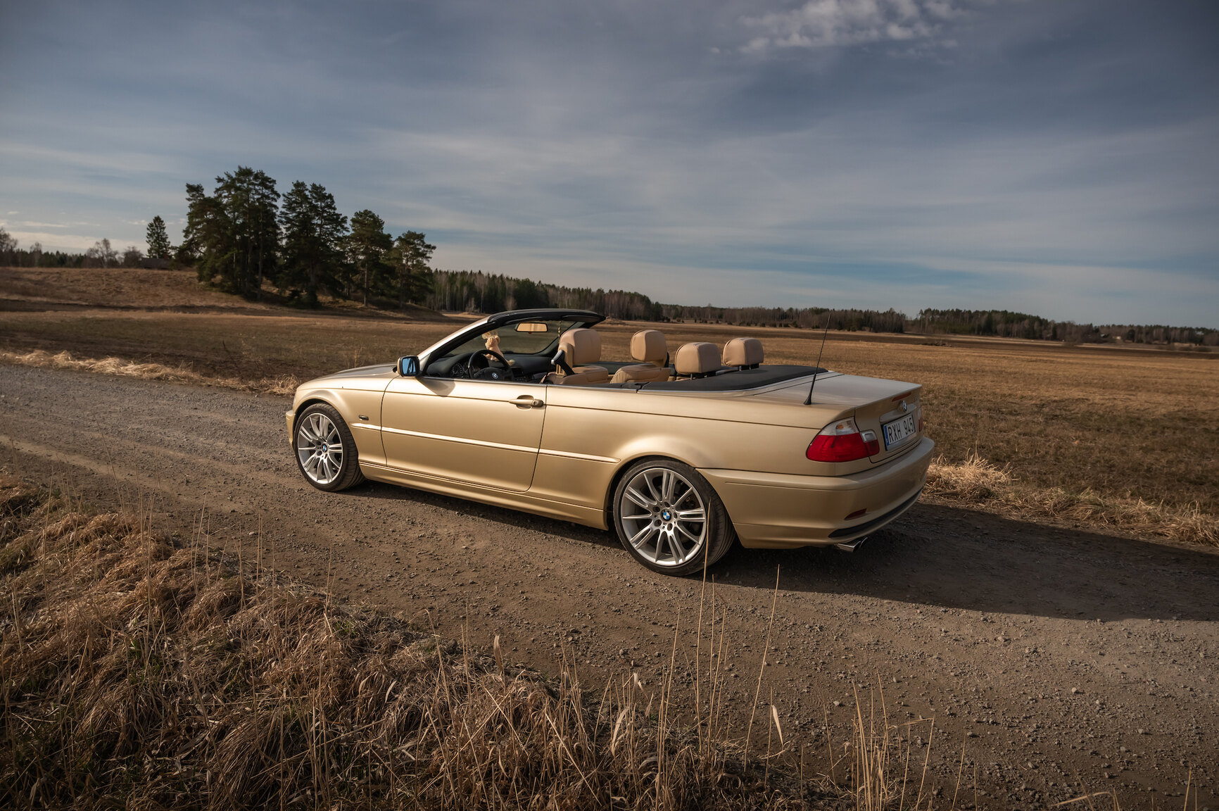 Exteriörbild på 2001 BMW 330Ci