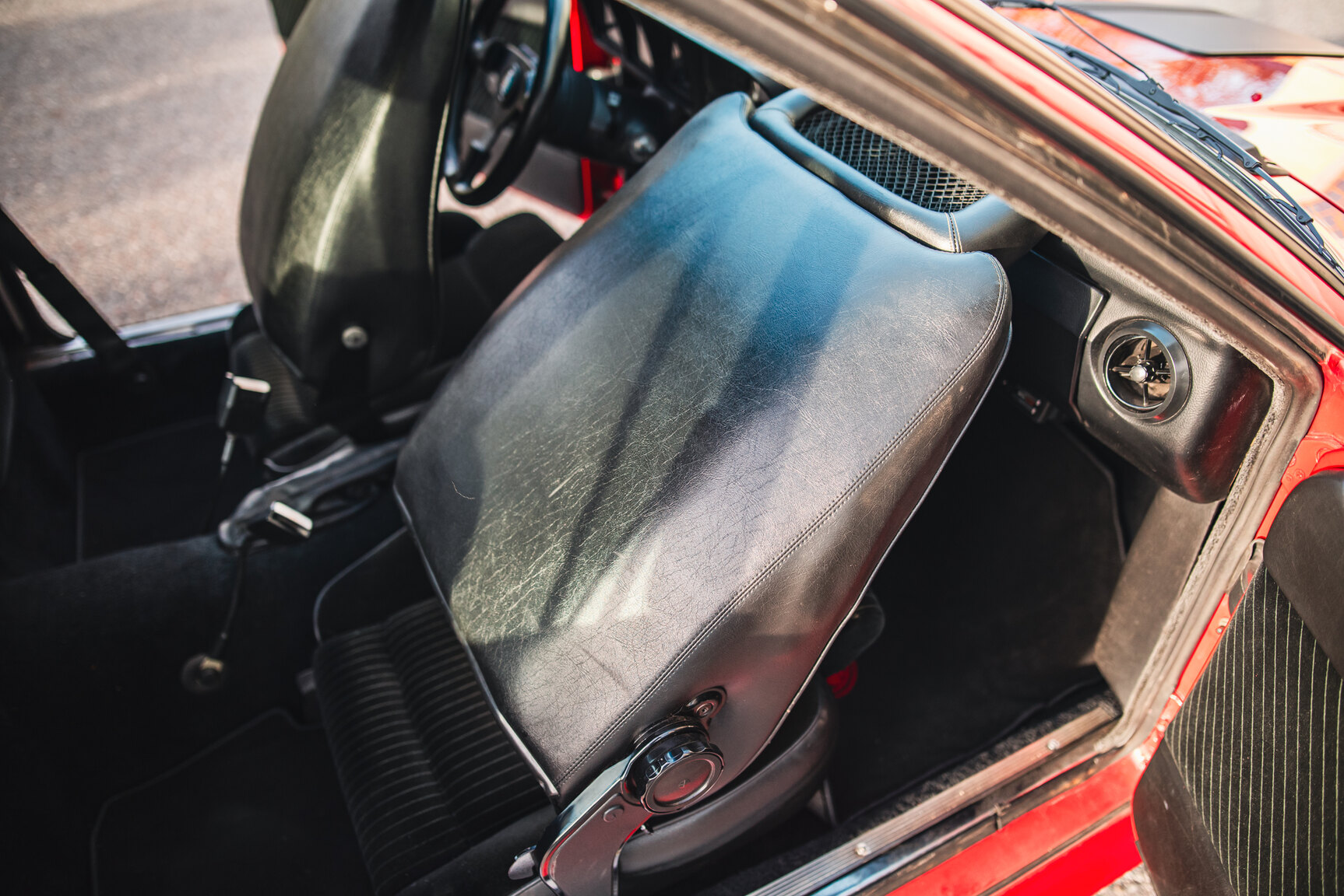 Interior image of 1984 Alfa Romeo GTV 6 2.5