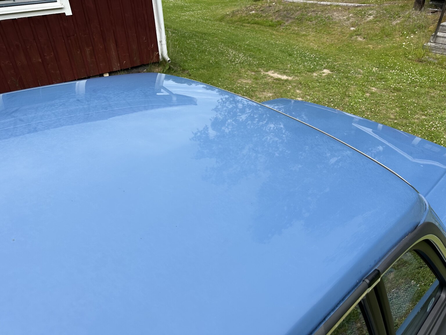 Exteriörbild på 1986 Volvo 244