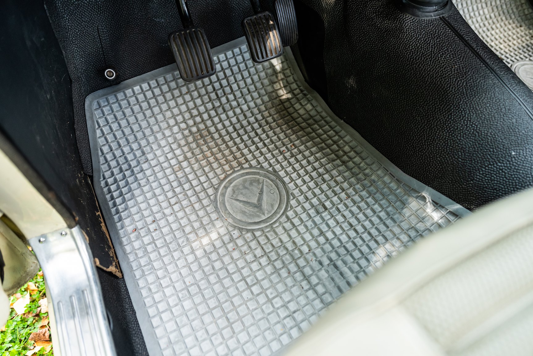 Interior image of 1969 Volvo Amazon 121 P130