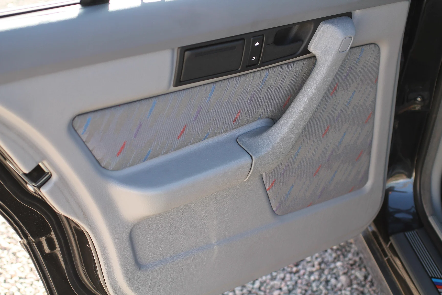 Innenraumfoto von 1993 BMW E34 M5 Touring  (38)