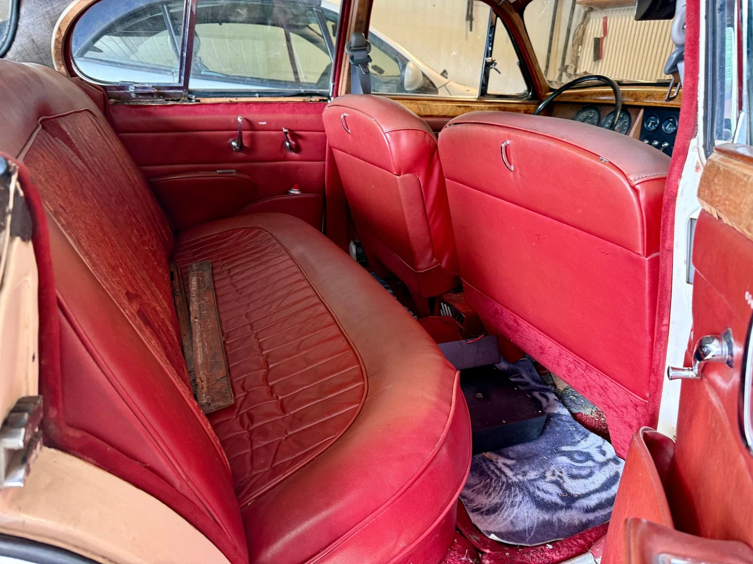 Interiörbild 1961 Jaguar Mark 2 (26)
