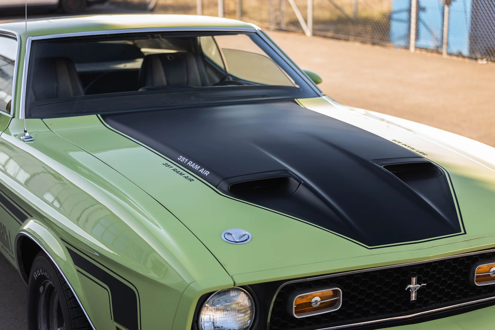 Exterior image of 1971 Ford Mustang Mach 1 351cui (25)