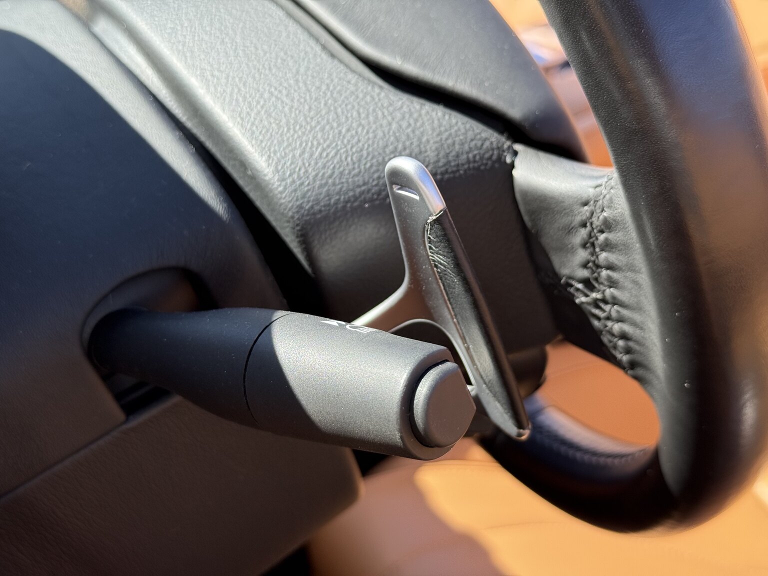 Interior image of 2015 Aston Martin DB9 Volante