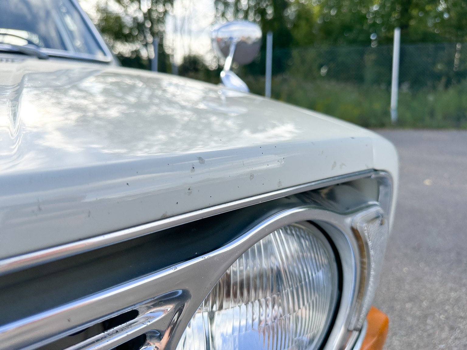 Exterior image of 1967 Volvo 144 1.8 