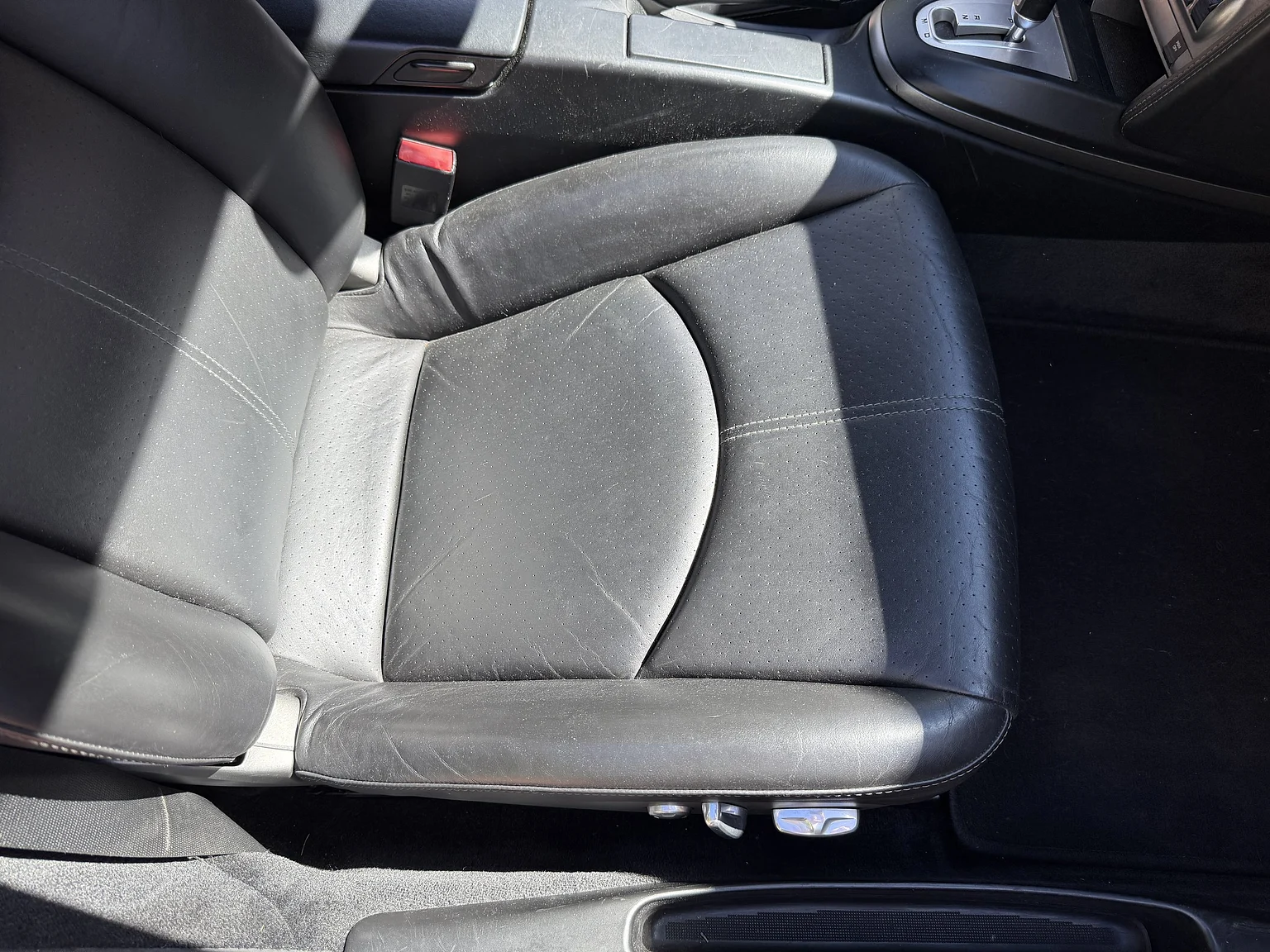 Innenraumfoto von 2008 Porsche 911 Carrera 4 (60)