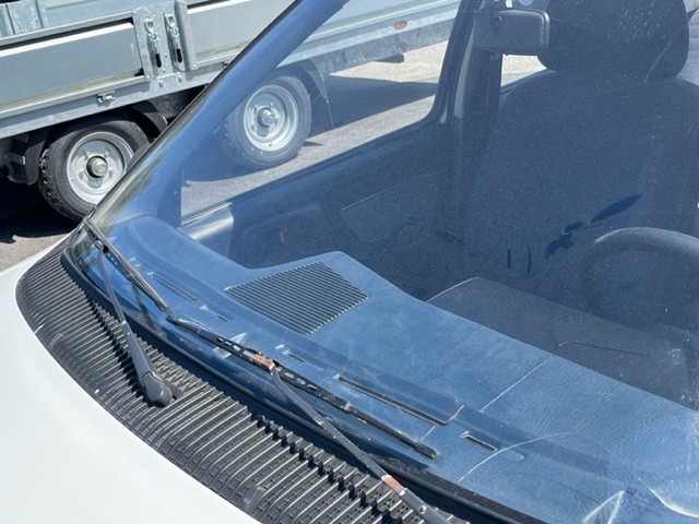 Exterior image of 1983 Ford Sierra